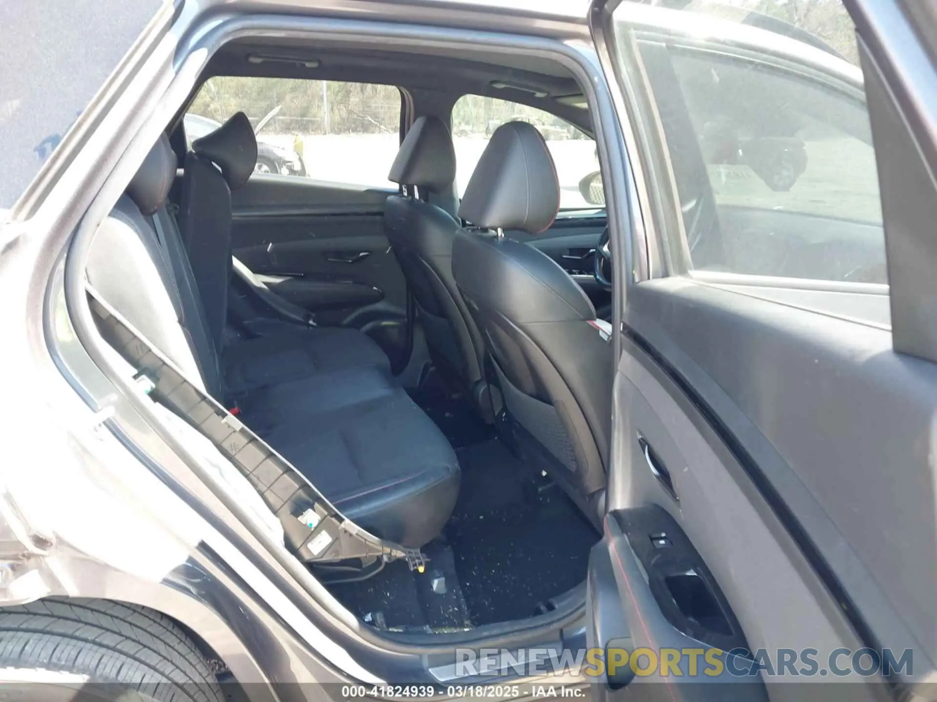 8 Photograph of a damaged car KM8JF3AE4PU245655 HYUNDAI TUCSON 2023