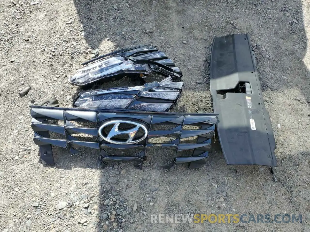13 Photograph of a damaged car KM8JFCA11PU110792 HYUNDAI TUCSON 2023