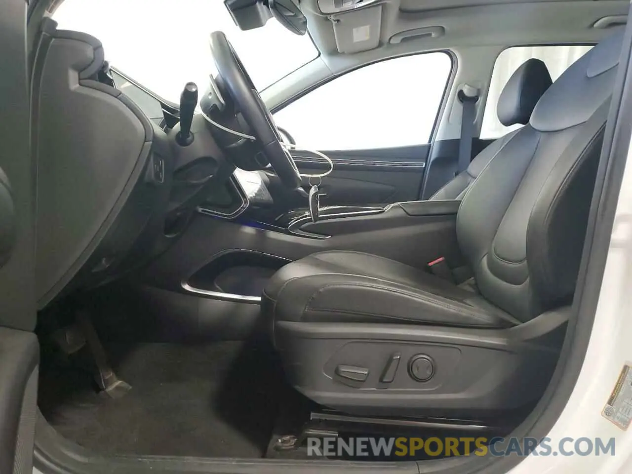 7 Photograph of a damaged car KM8JFCA12PU135670 HYUNDAI TUCSON 2023