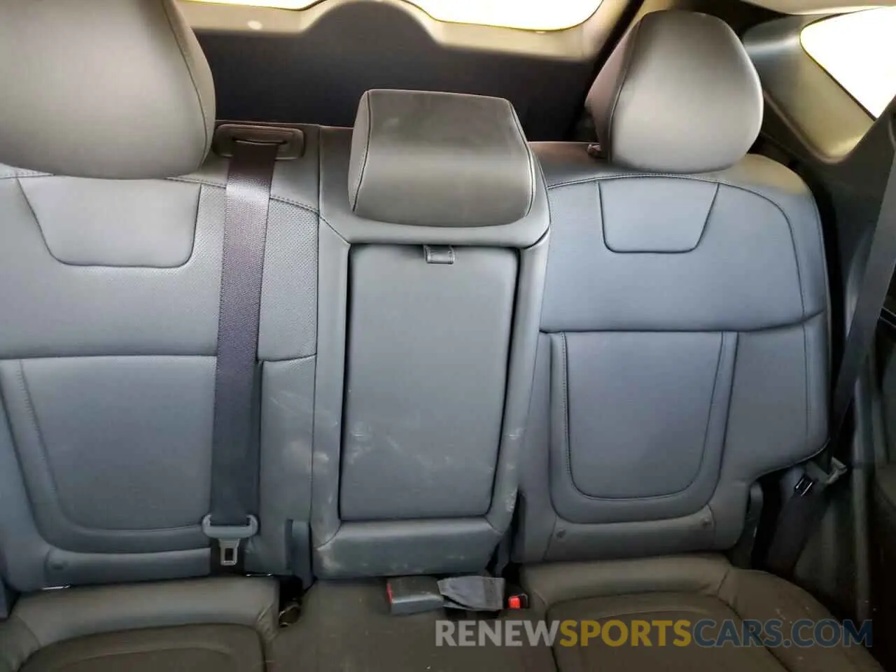 10 Photograph of a damaged car KM8JFCA15PU106423 HYUNDAI TUCSON 2023