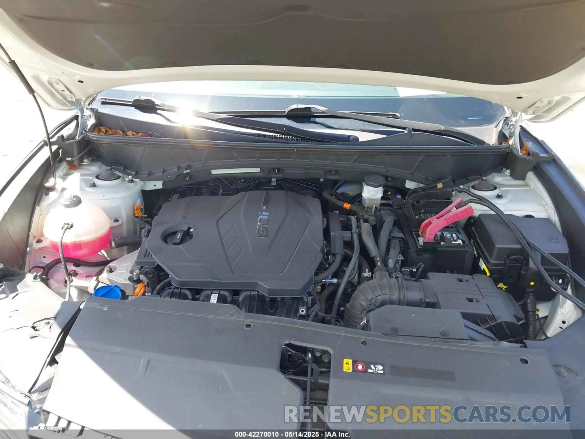 10 Photograph of a damaged car KM8JFCAEXPU261133 HYUNDAI TUCSON 2023