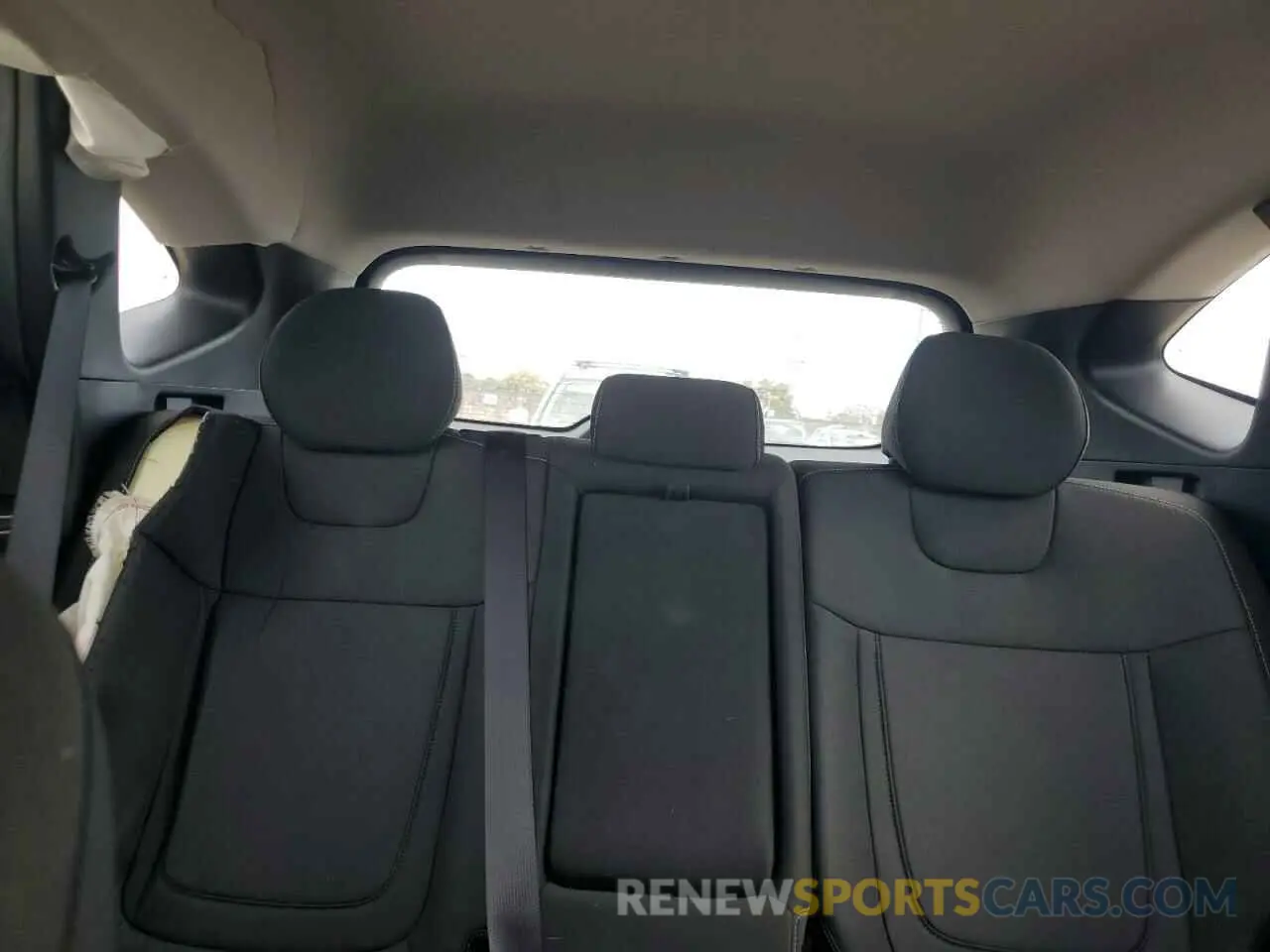 10 Photograph of a damaged car 5NMJA3DE4RH434637 HYUNDAI TUCSON 2024