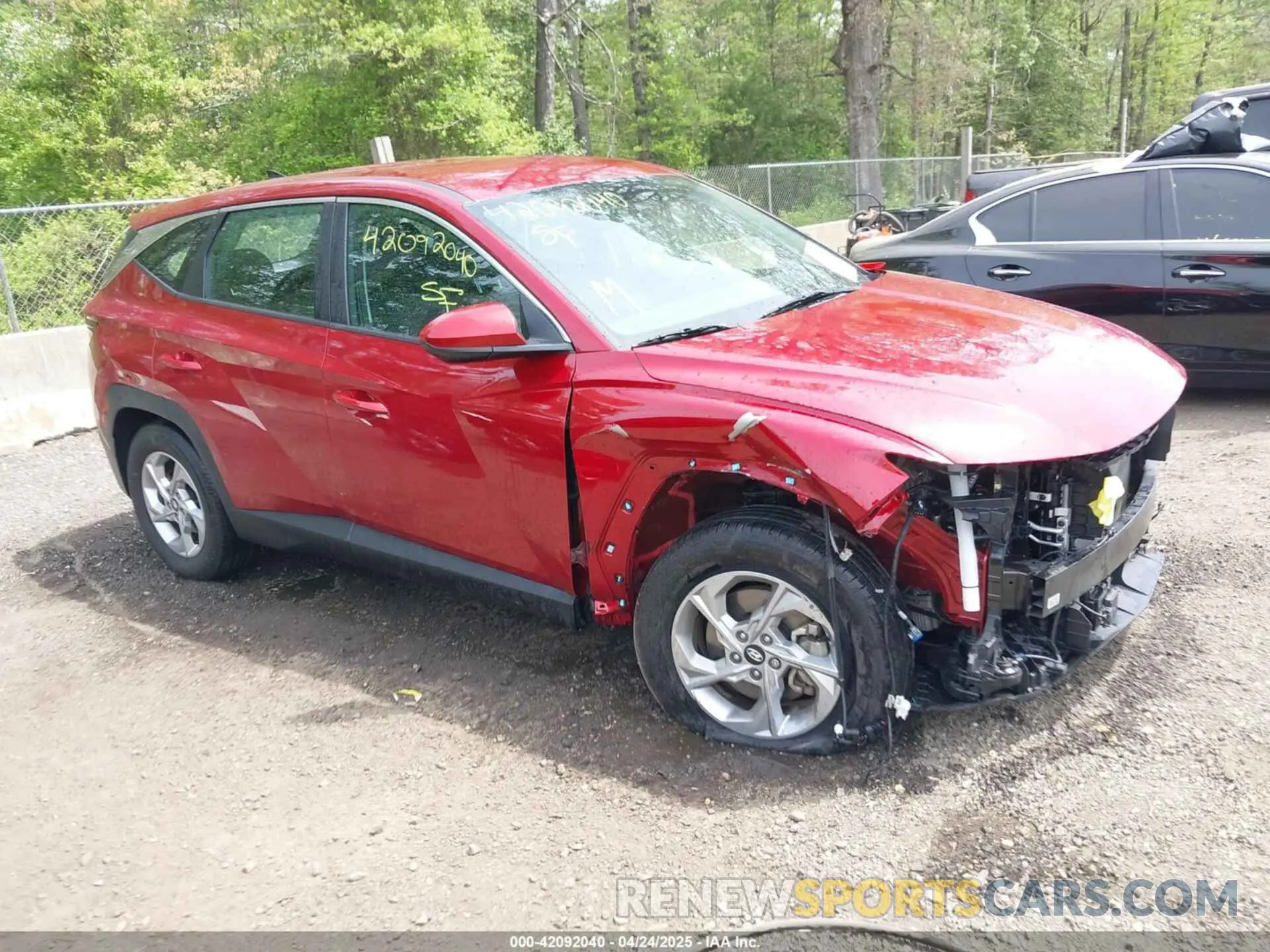 1 Photograph of a damaged car 5NMJA3DE4RH437392 HYUNDAI TUCSON 2024