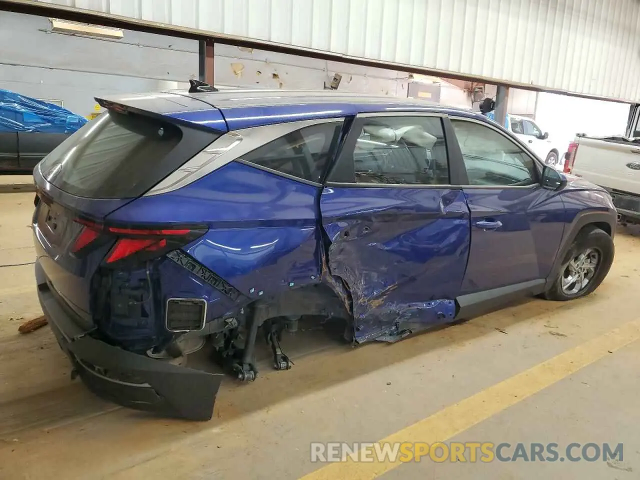 3 Photograph of a damaged car 5NMJA3DE6RH348696 HYUNDAI TUCSON 2024