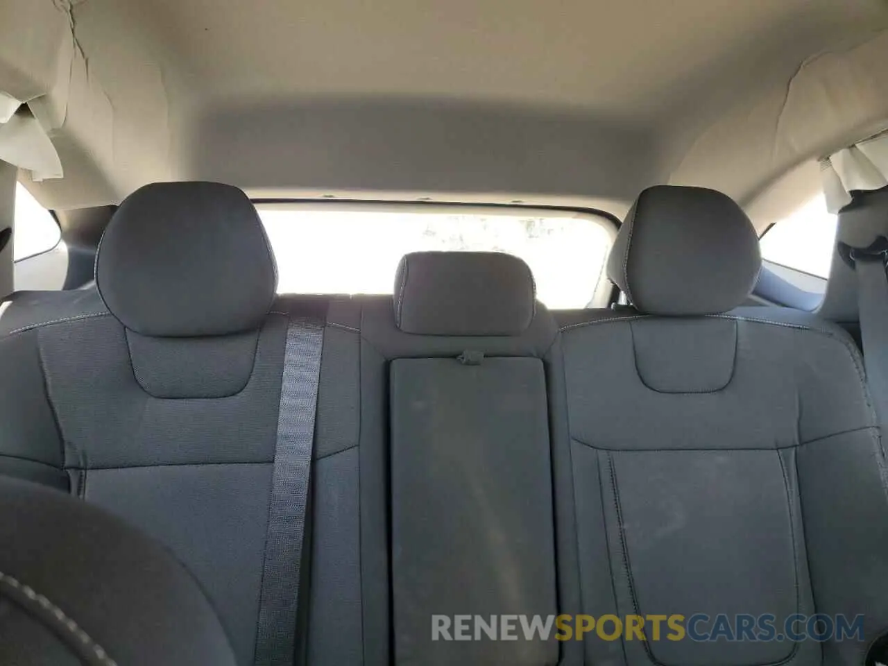 10 Photograph of a damaged car 5NMJA3DE6RH430783 HYUNDAI TUCSON 2024