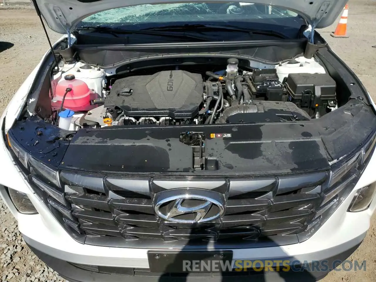 12 Photograph of a damaged car 5NMJA3DE6RH430783 HYUNDAI TUCSON 2024