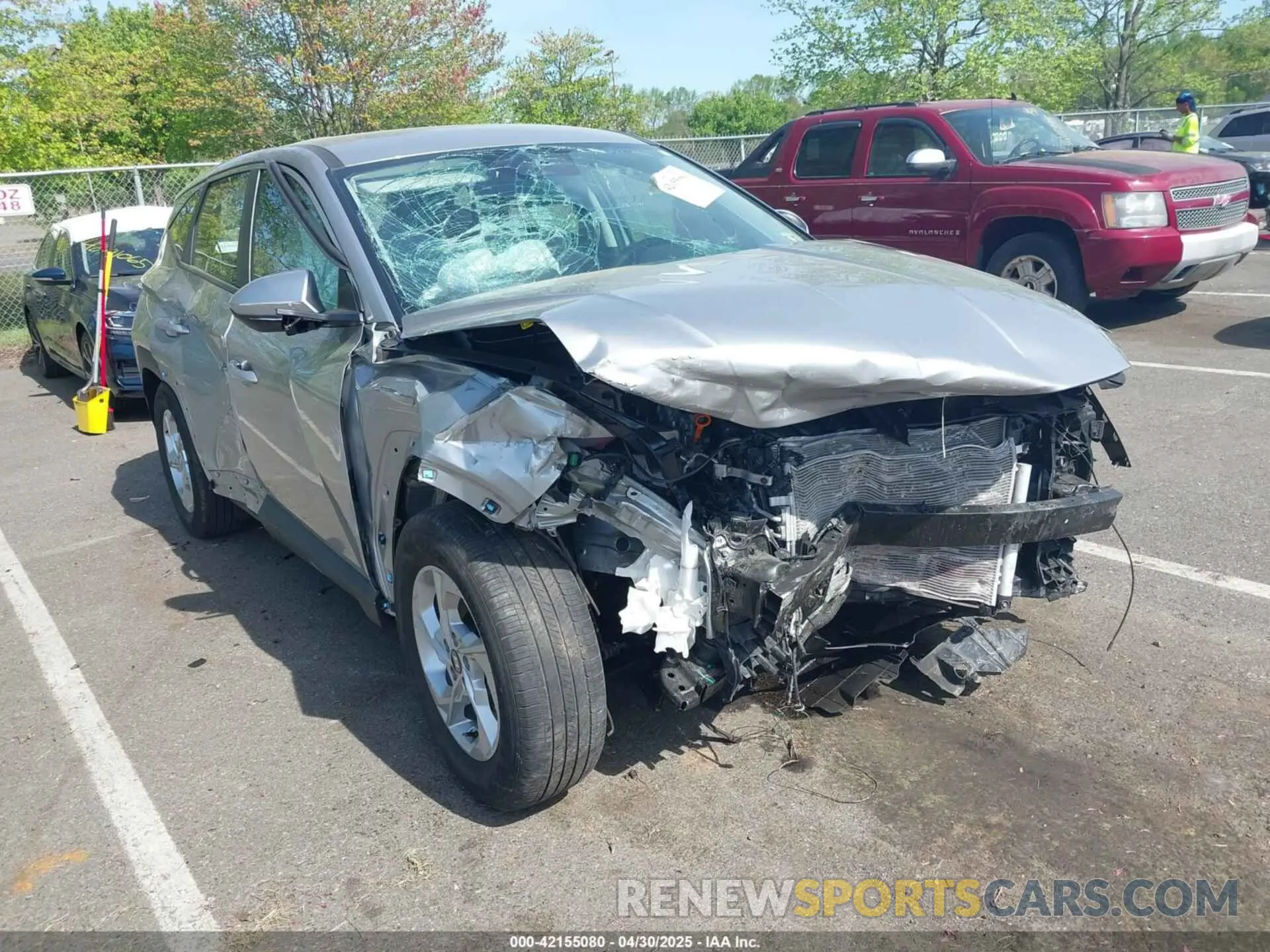 1 Photograph of a damaged car 5NMJA3DE7RH325329 HYUNDAI TUCSON 2024