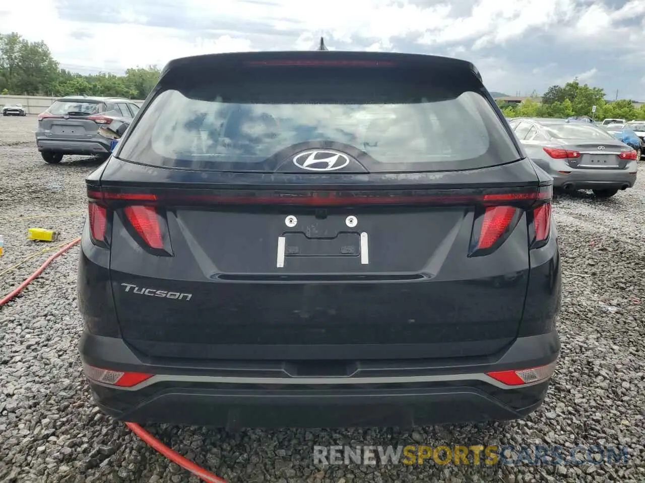 6 Photograph of a damaged car 5NMJA3DE7RH341112 HYUNDAI TUCSON 2024