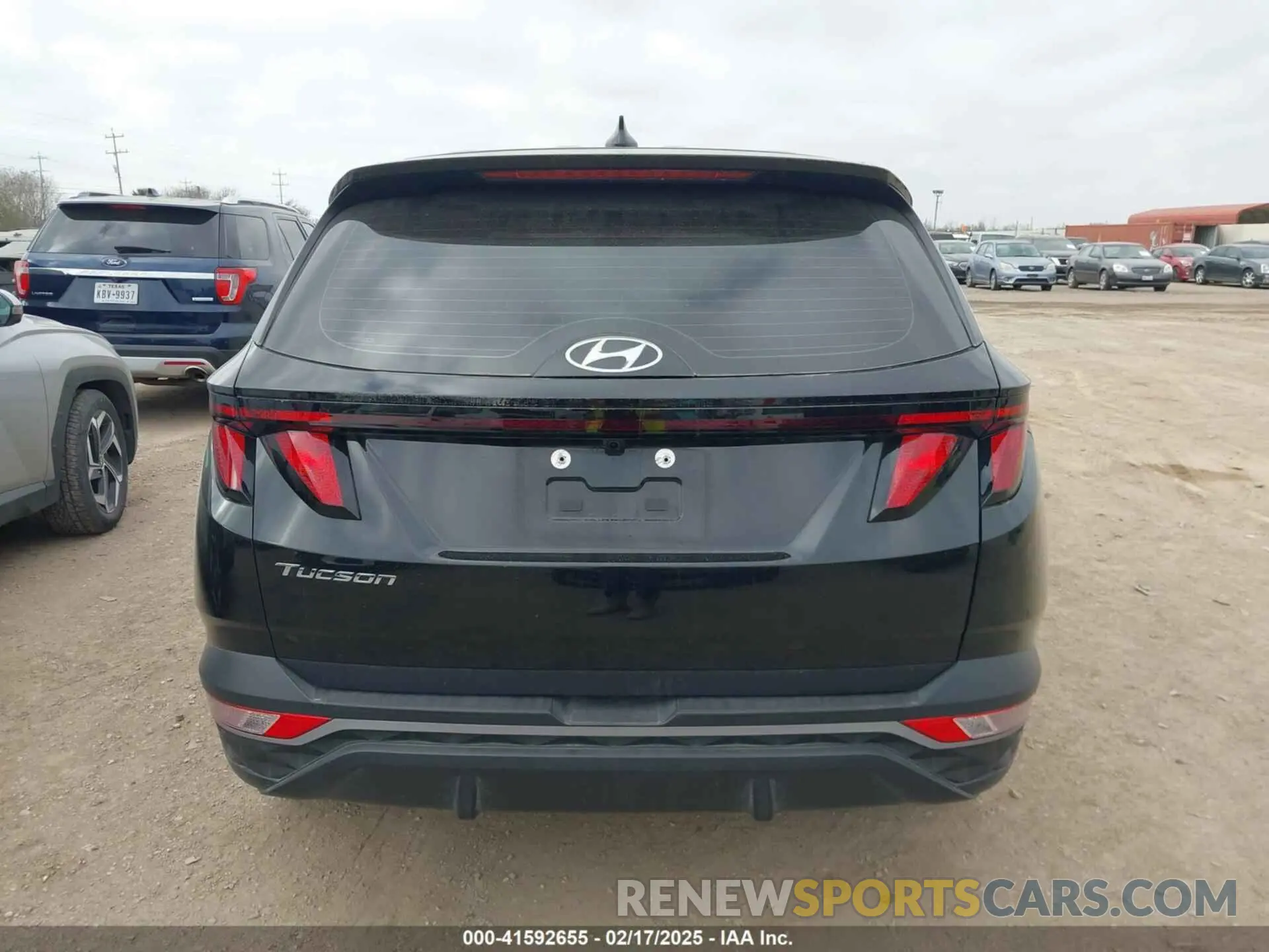 17 Фотография поврежденного автомобиля 5NMJA3DE8RH439856 HYUNDAI TUCSON 2024