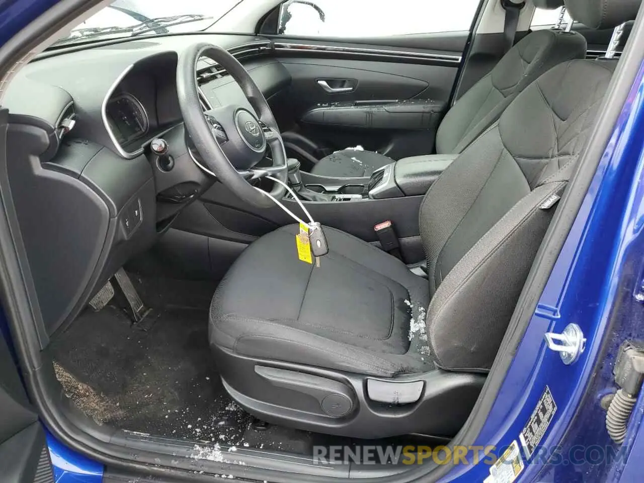 7 Photograph of a damaged car 5NMJACDE1RH310616 HYUNDAI TUCSON 2024