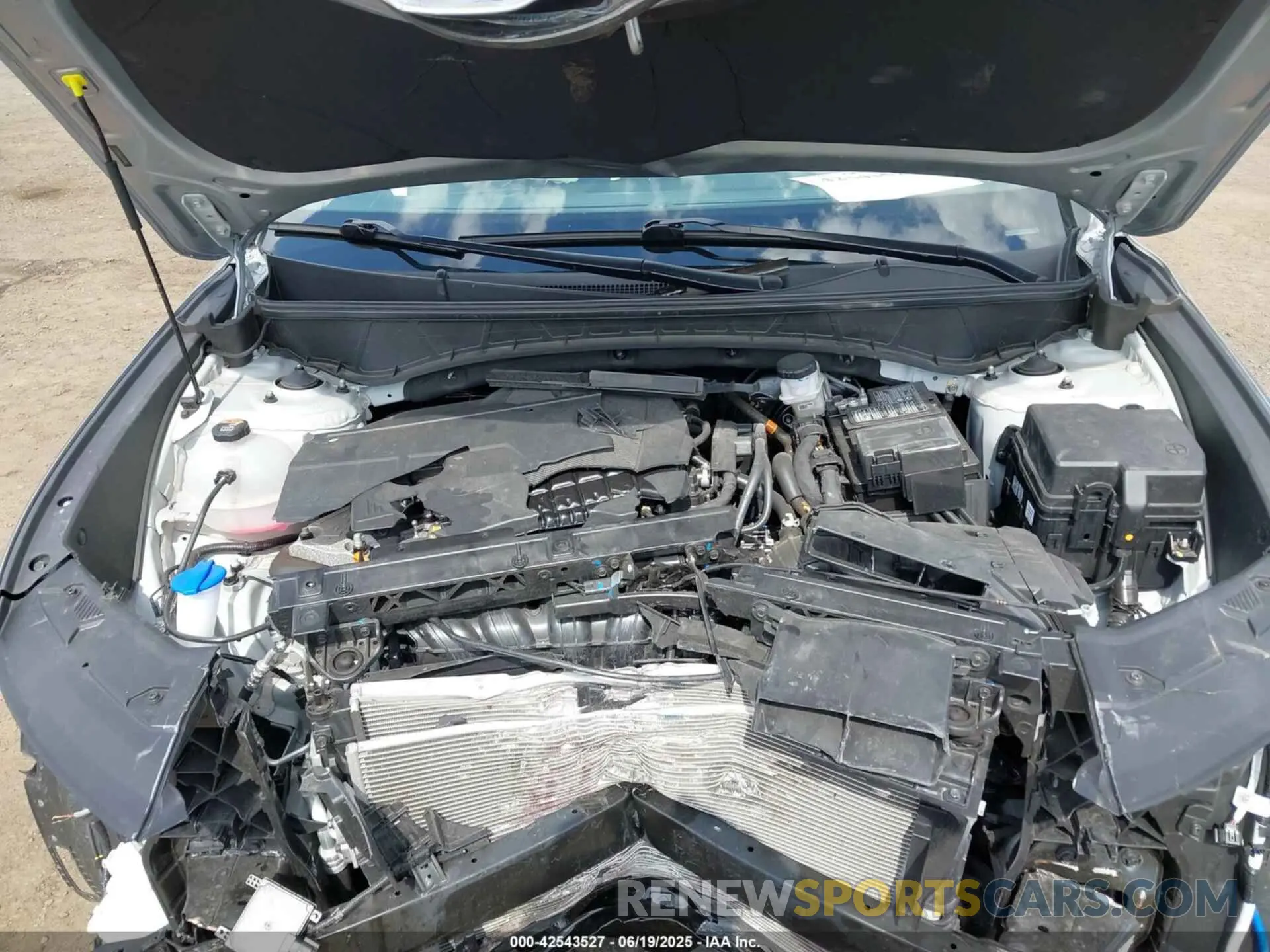 10 Photograph of a damaged car 5NMJACDE1RH432232 HYUNDAI TUCSON 2024