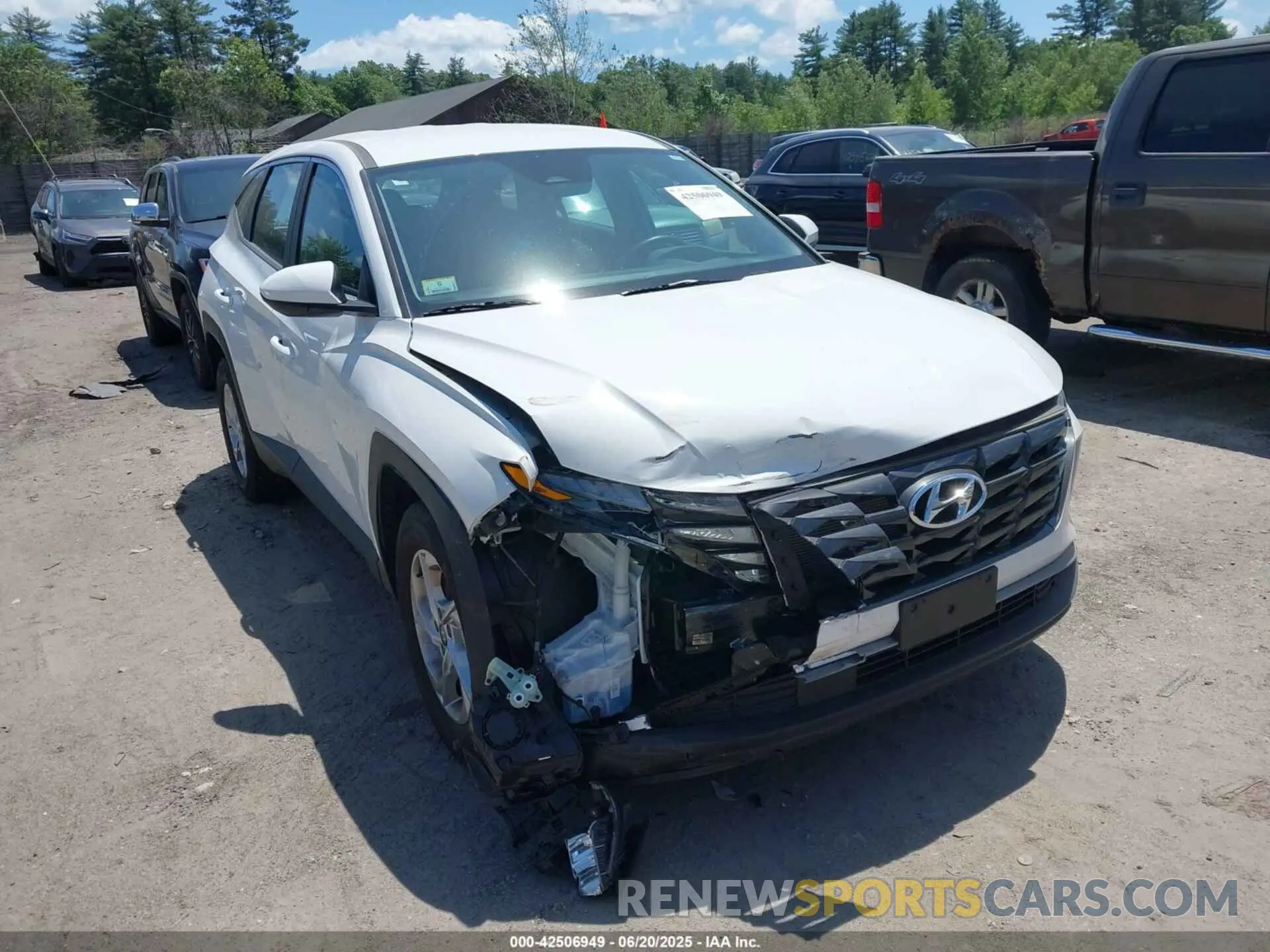 1 Photograph of a damaged car 5NMJACDEXRH301073 HYUNDAI TUCSON 2024