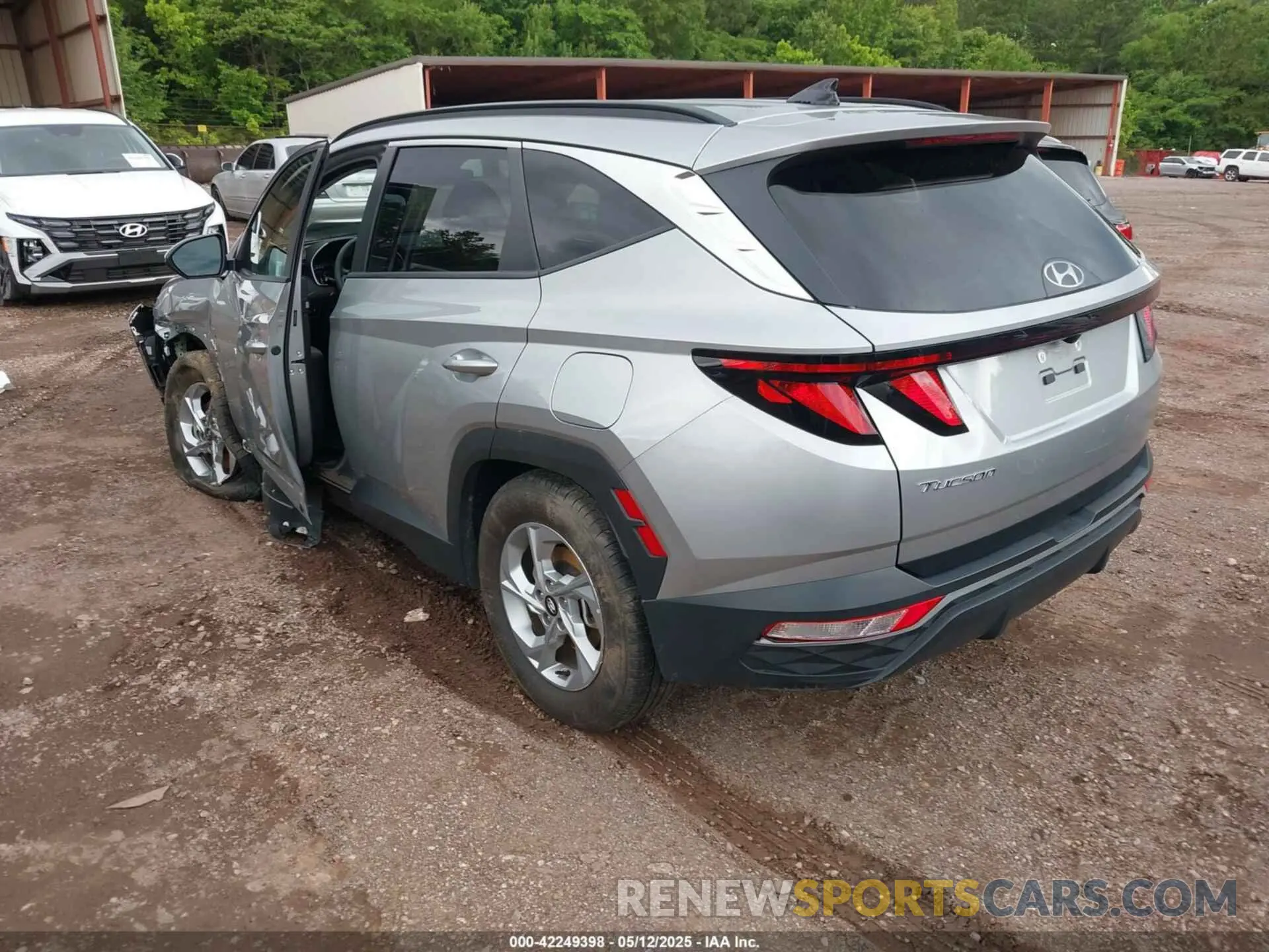 3 Фотография поврежденного автомобиля 5NMJB3DE0RH327145 HYUNDAI TUCSON 2024