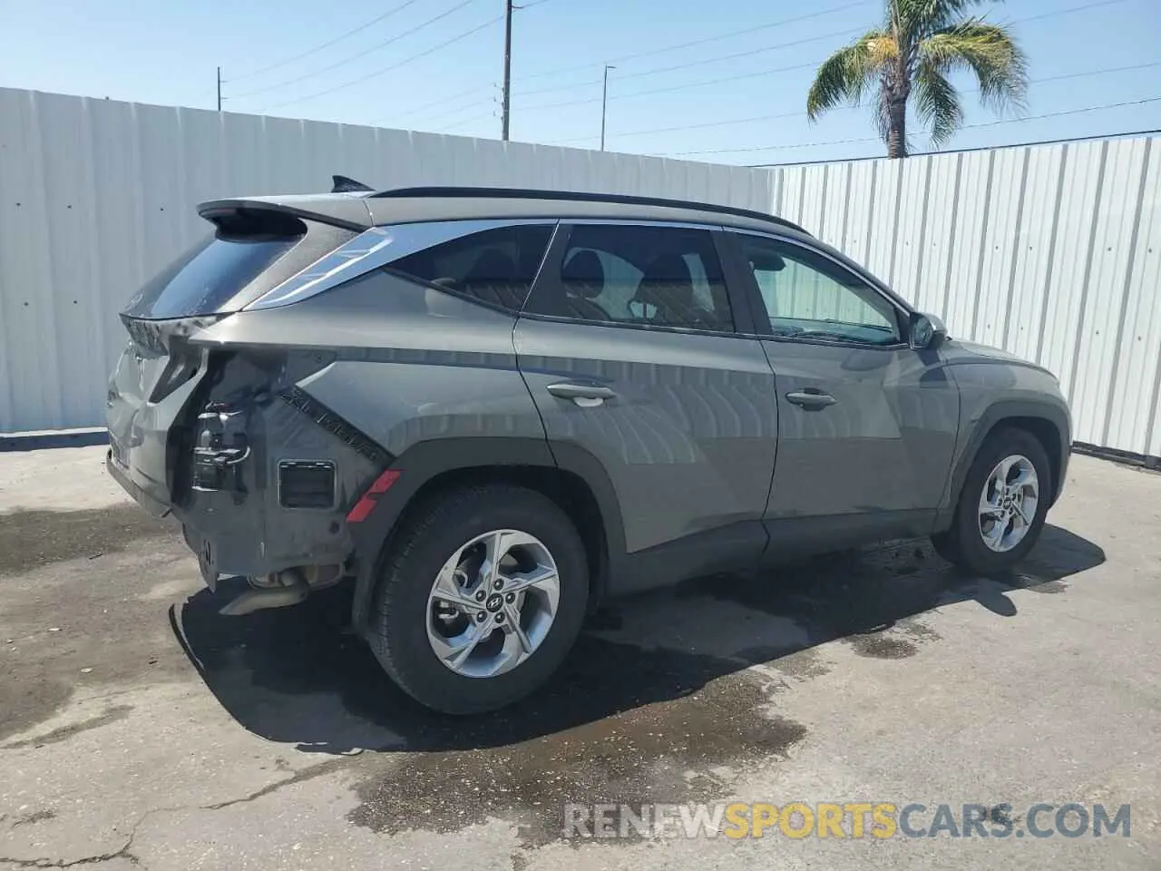 3 Photograph of a damaged car 5NMJB3DE0RH329848 HYUNDAI TUCSON 2024