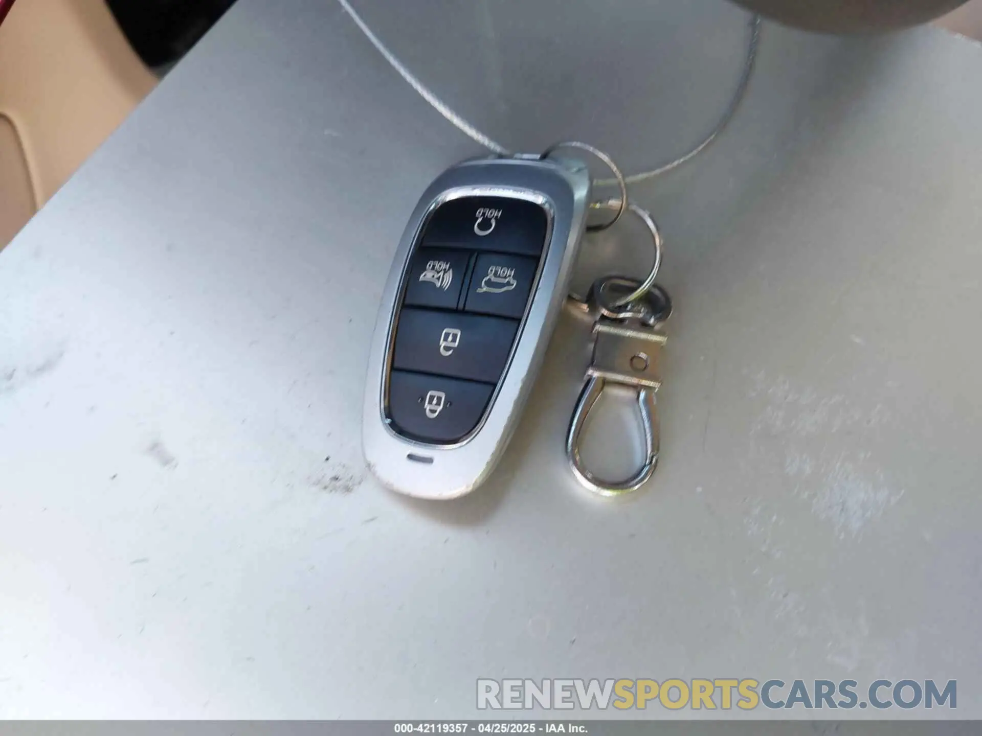 11 Photograph of a damaged car 5NMJB3DE1RH363250 HYUNDAI TUCSON 2024