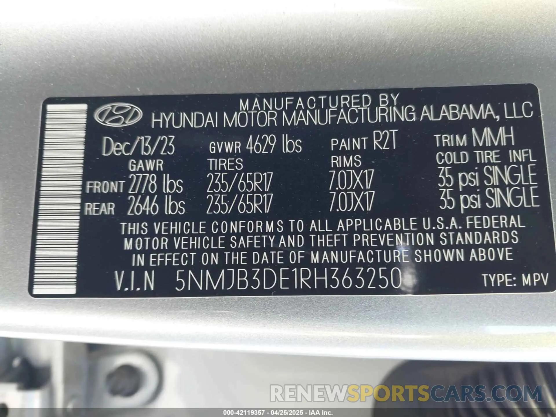 9 Photograph of a damaged car 5NMJB3DE1RH363250 HYUNDAI TUCSON 2024