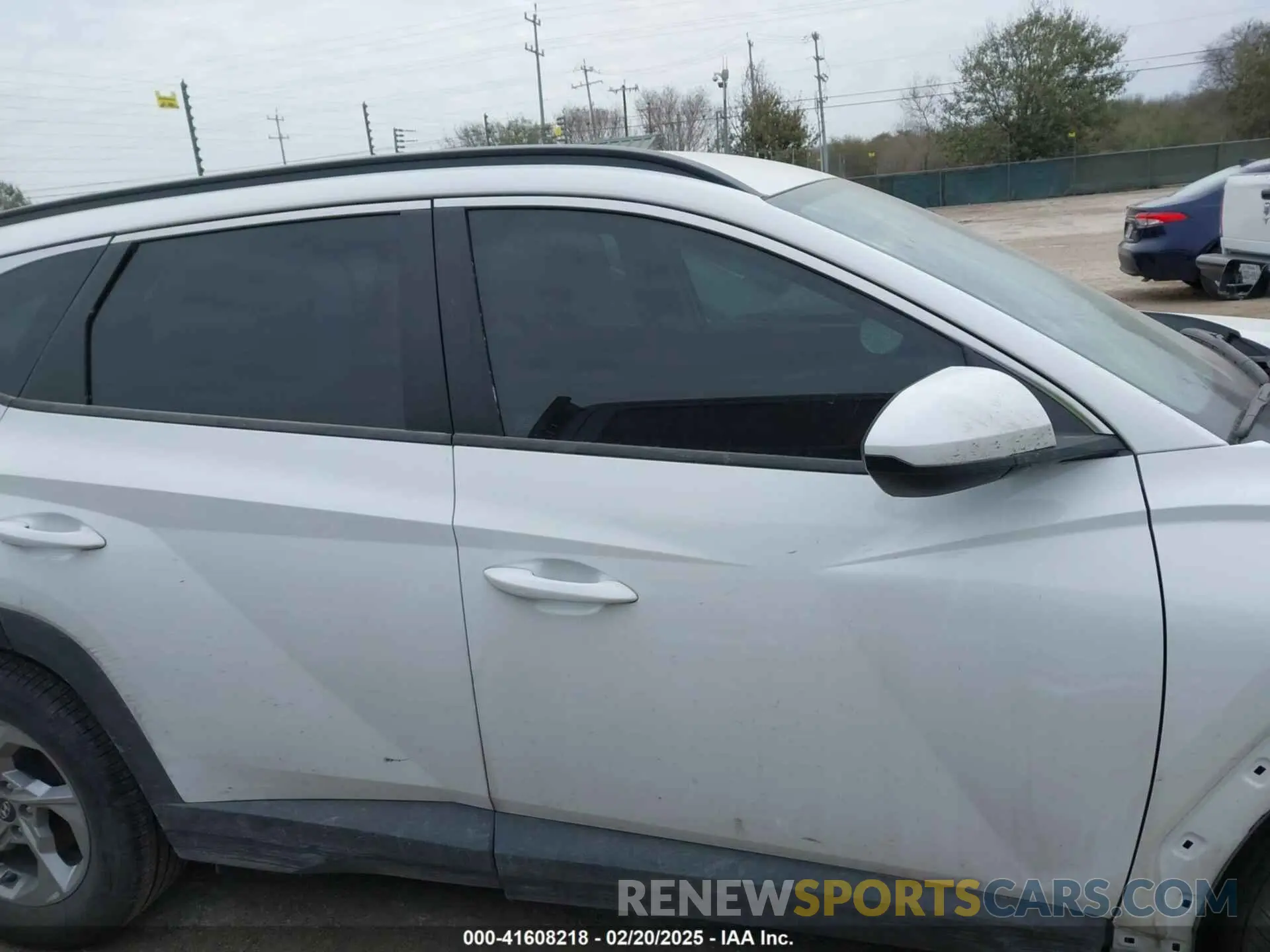 14 Photograph of a damaged car 5NMJB3DE1RH399729 HYUNDAI TUCSON 2024