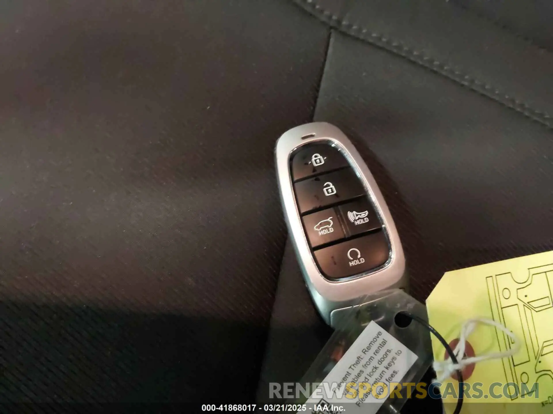 11 Photograph of a damaged car 5NMJB3DE1RH403522 HYUNDAI TUCSON 2024