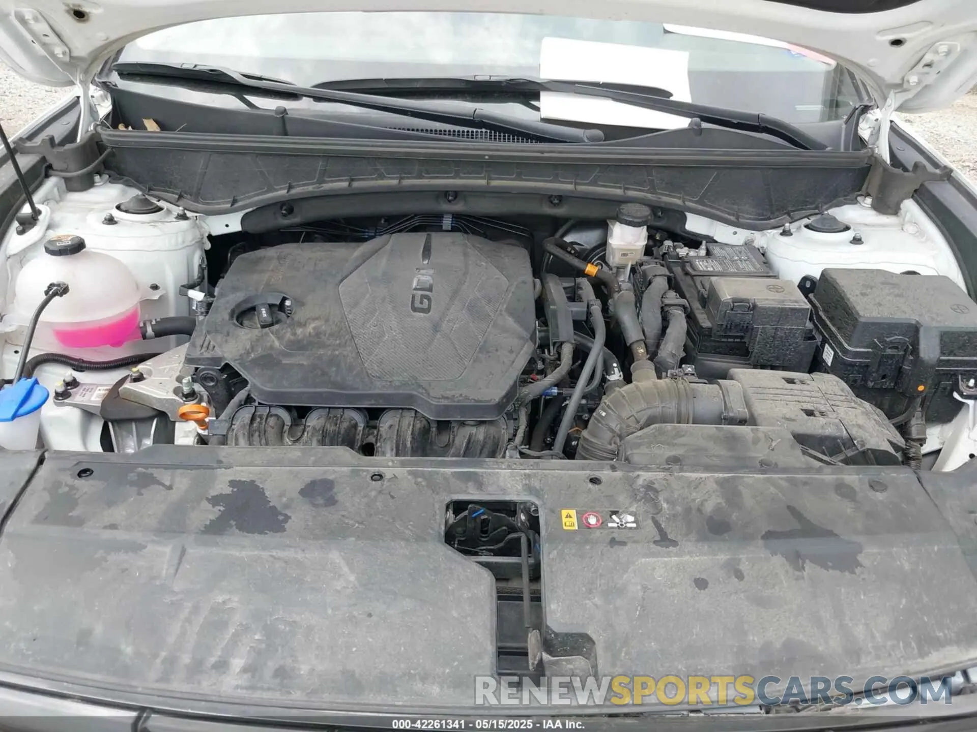 10 Photograph of a damaged car 5NMJB3DE1RH428288 HYUNDAI TUCSON 2024