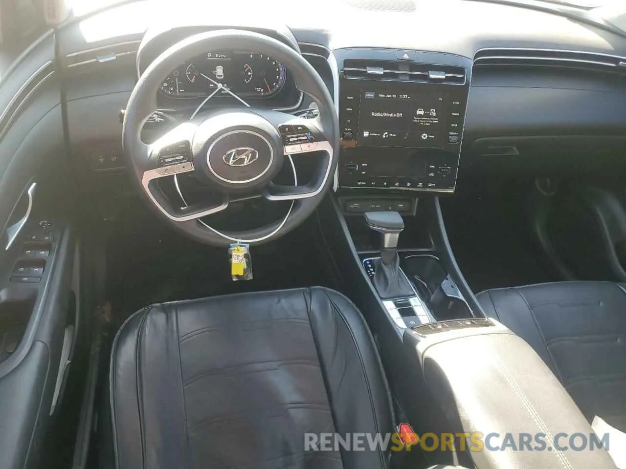 8 Фотография поврежденного автомобиля 5NMJB3DE2RH370501 HYUNDAI TUCSON 2024
