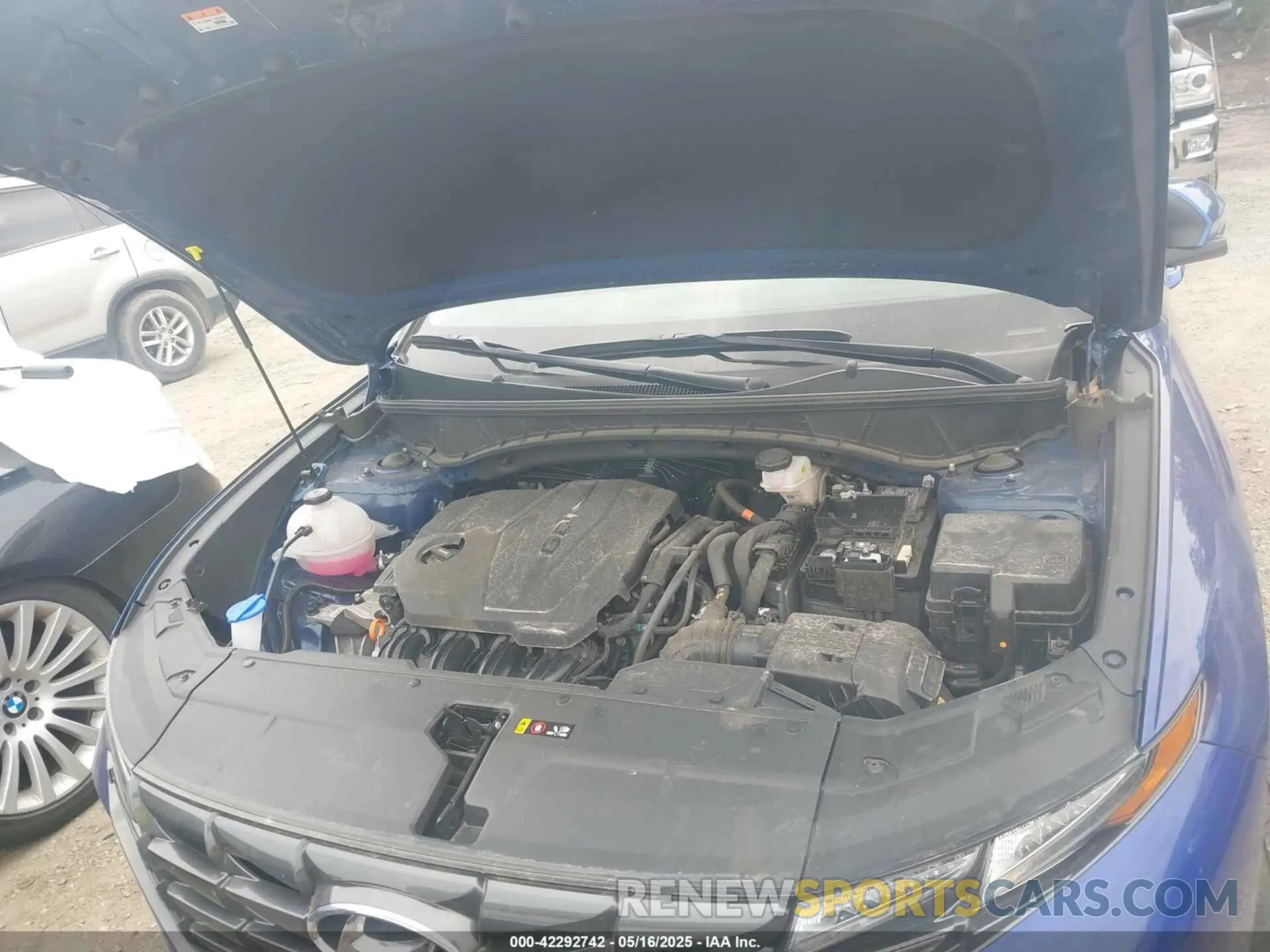 10 Photograph of a damaged car 5NMJB3DE4RH354378 HYUNDAI TUCSON 2024
