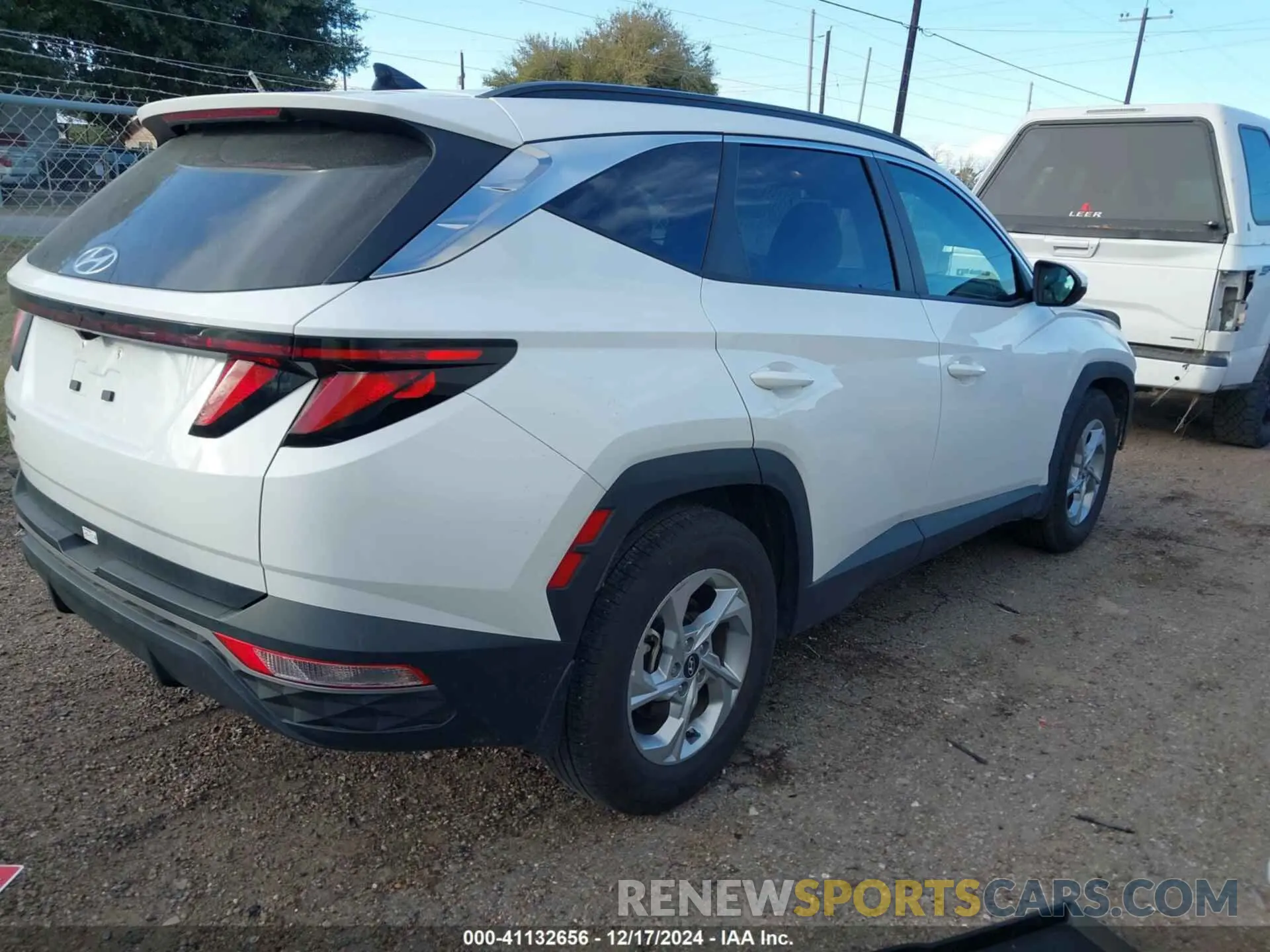 4 Фотография поврежденного автомобиля 5NMJB3DE5RH371478 HYUNDAI TUCSON 2024