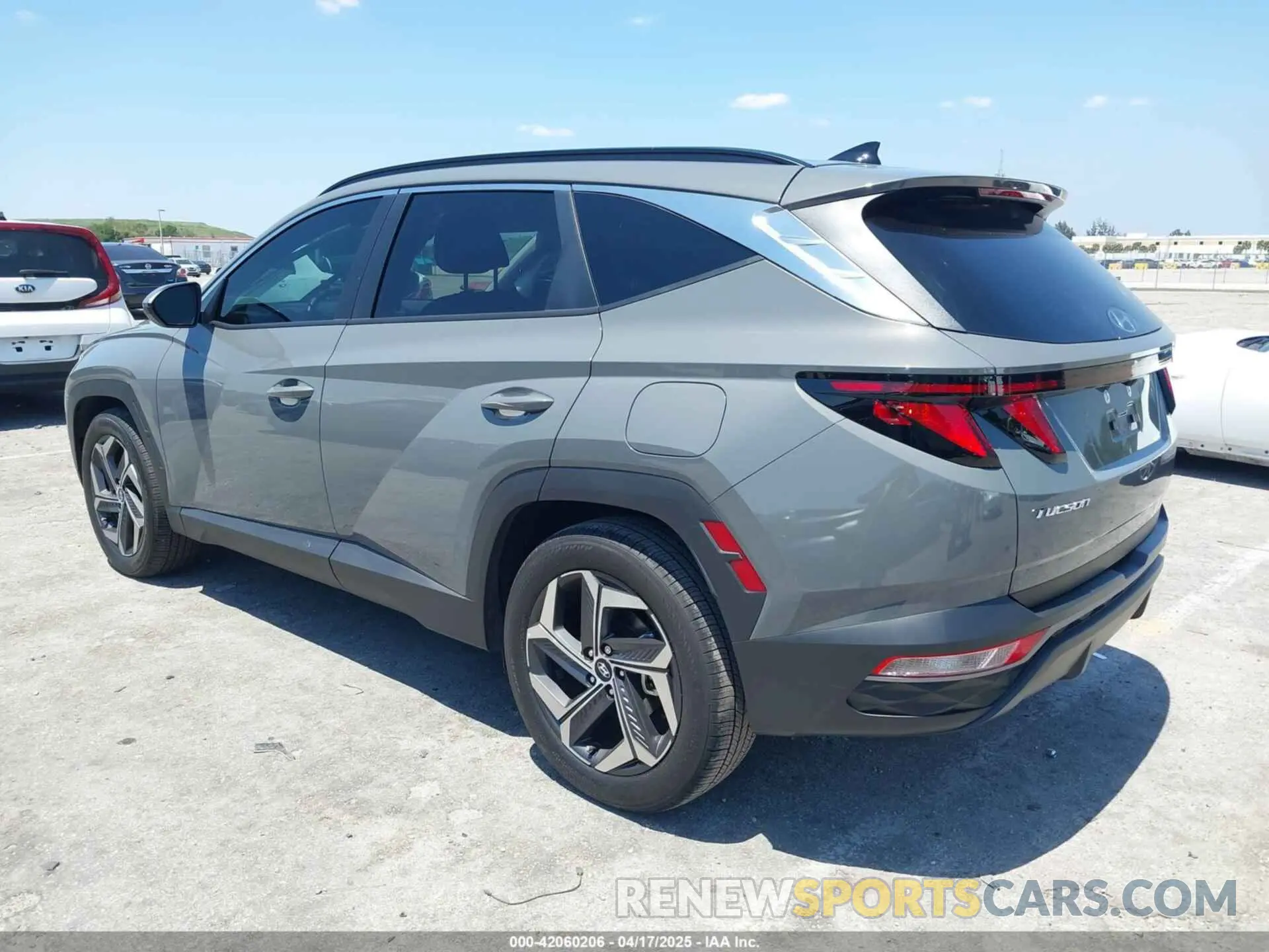 3 Фотография поврежденного автомобиля 5NMJB3DE5RH426267 HYUNDAI TUCSON 2024