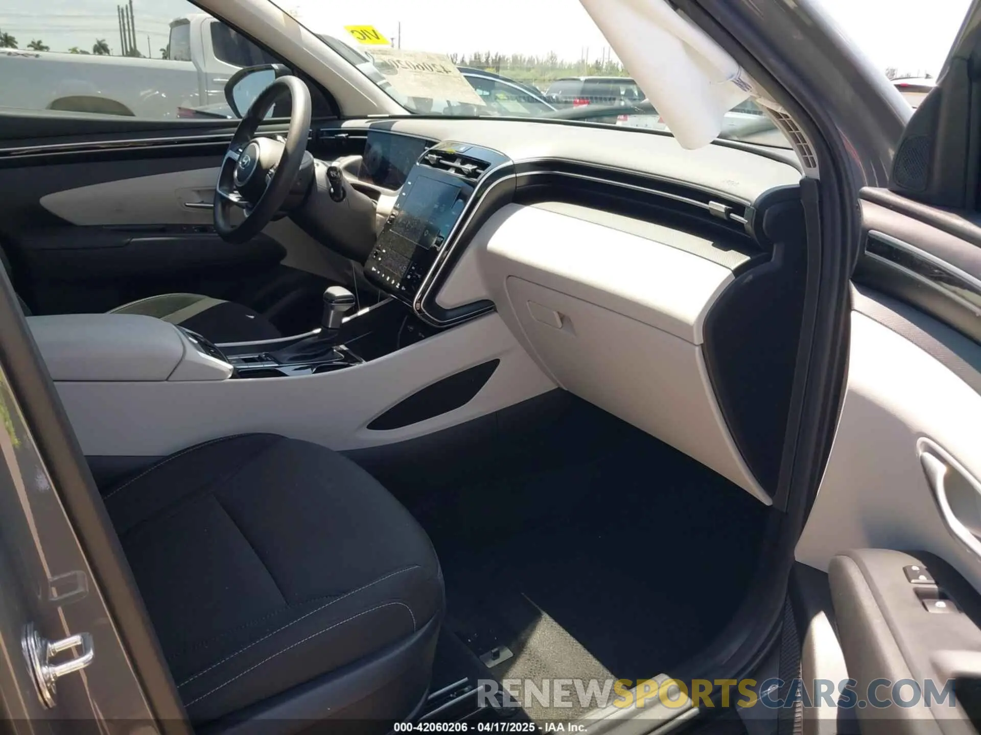 5 Фотография поврежденного автомобиля 5NMJB3DE5RH426267 HYUNDAI TUCSON 2024