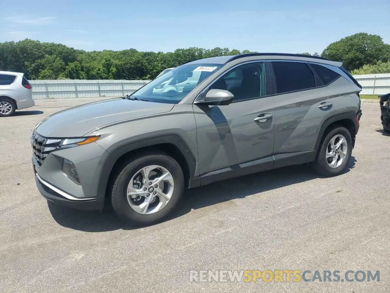 1 Photograph of a damaged car 5NMJB3DE6RH358593 HYUNDAI TUCSON 2024
