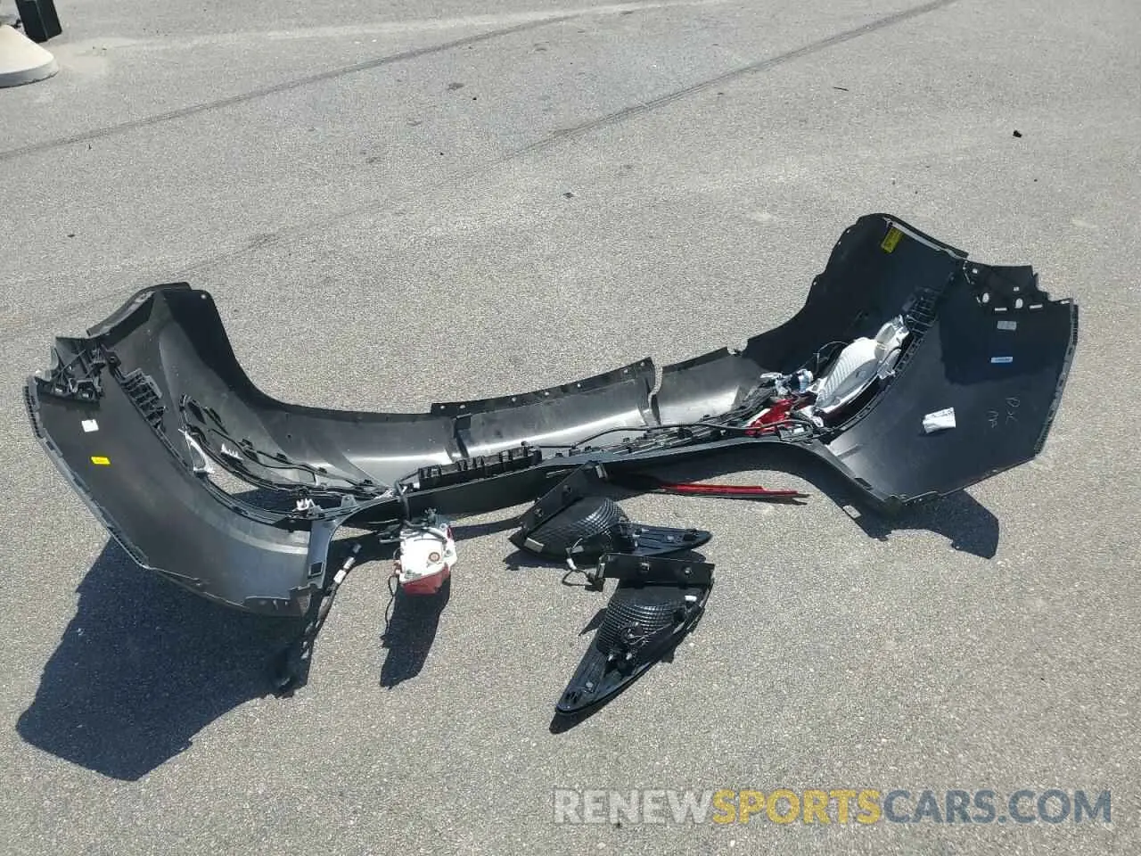 13 Photograph of a damaged car 5NMJB3DE6RH358593 HYUNDAI TUCSON 2024
