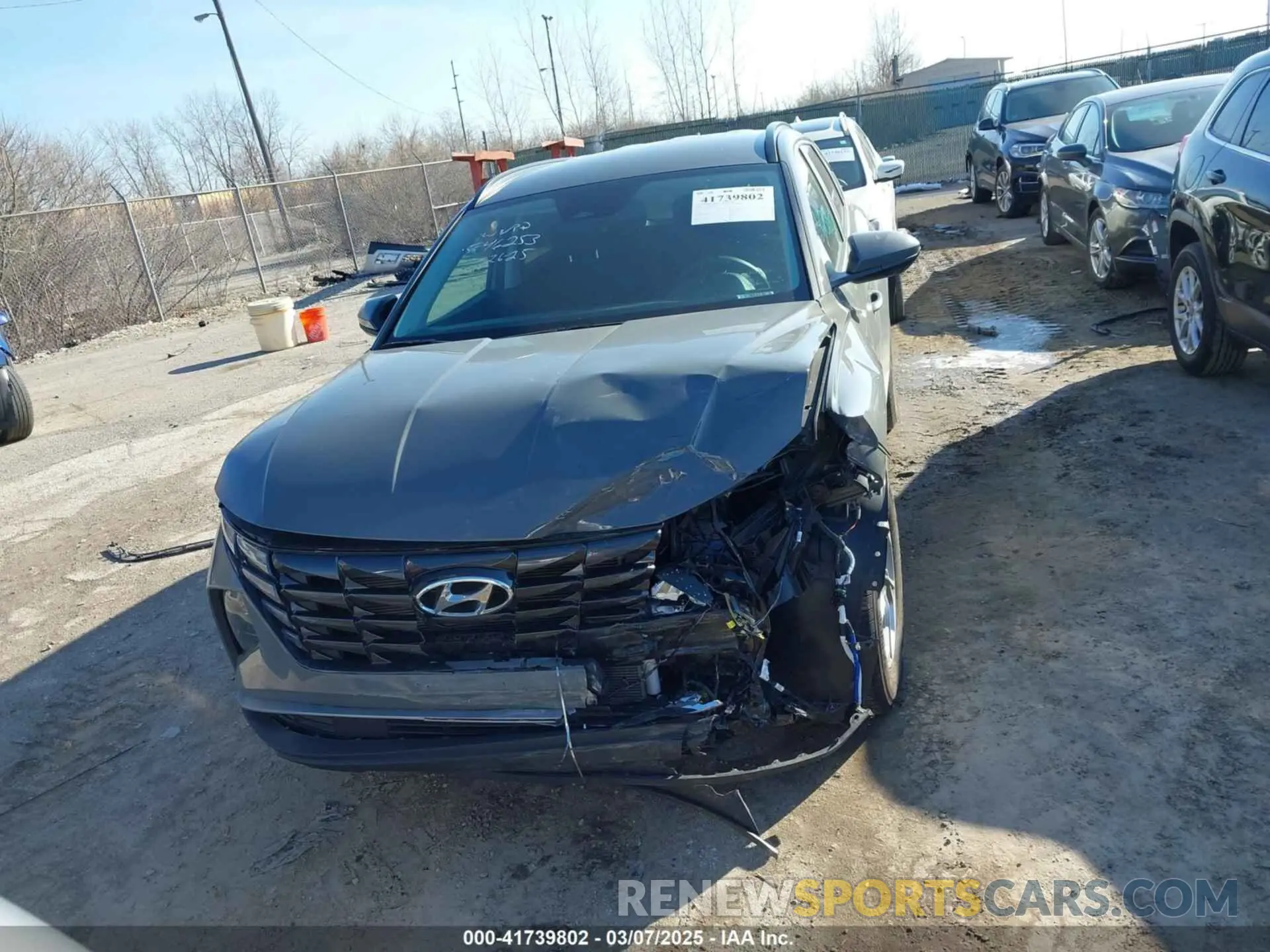 12 Photograph of a damaged car 5NMJB3DE6RH395675 HYUNDAI TUCSON 2024