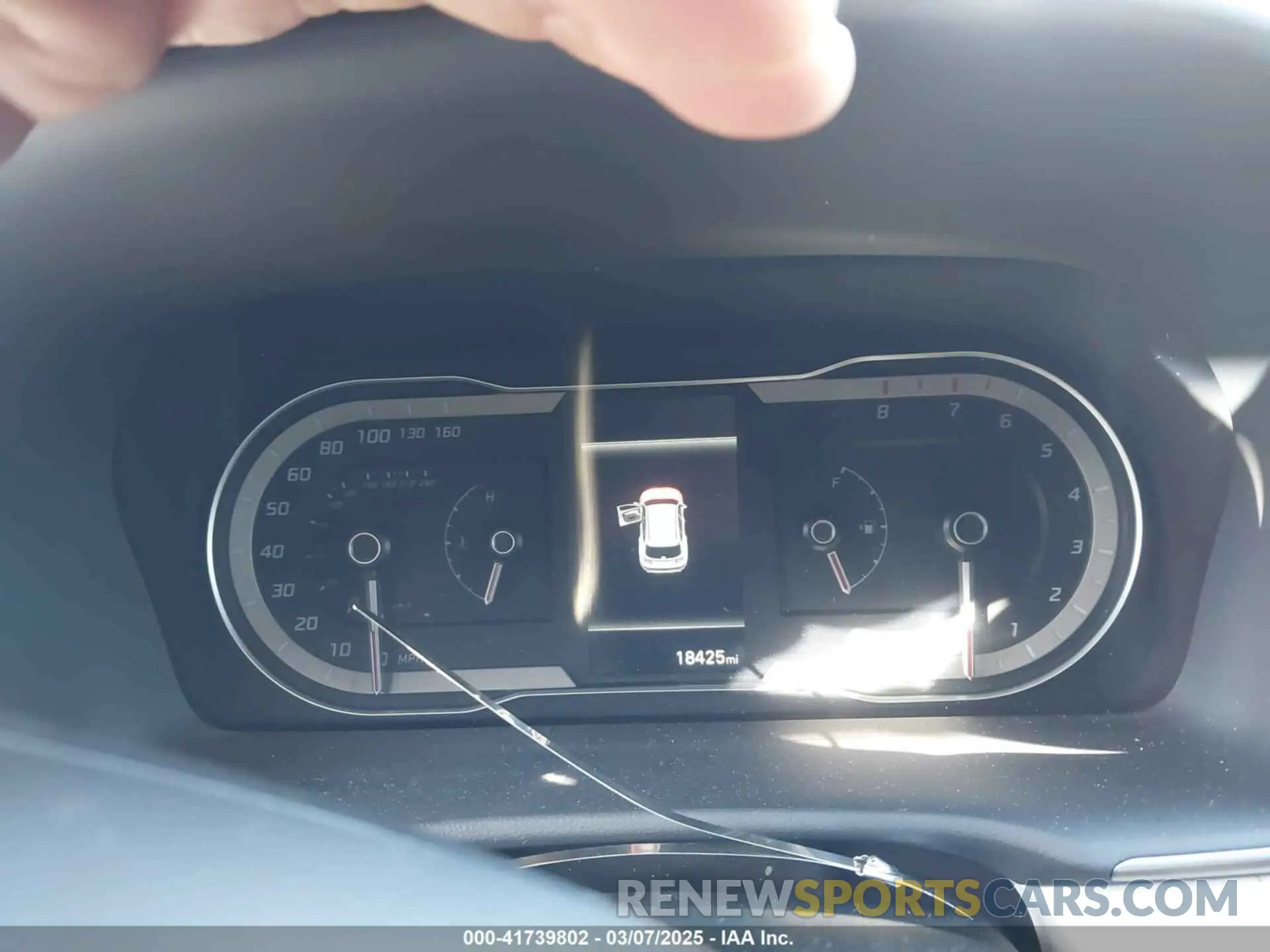 15 Photograph of a damaged car 5NMJB3DE6RH395675 HYUNDAI TUCSON 2024