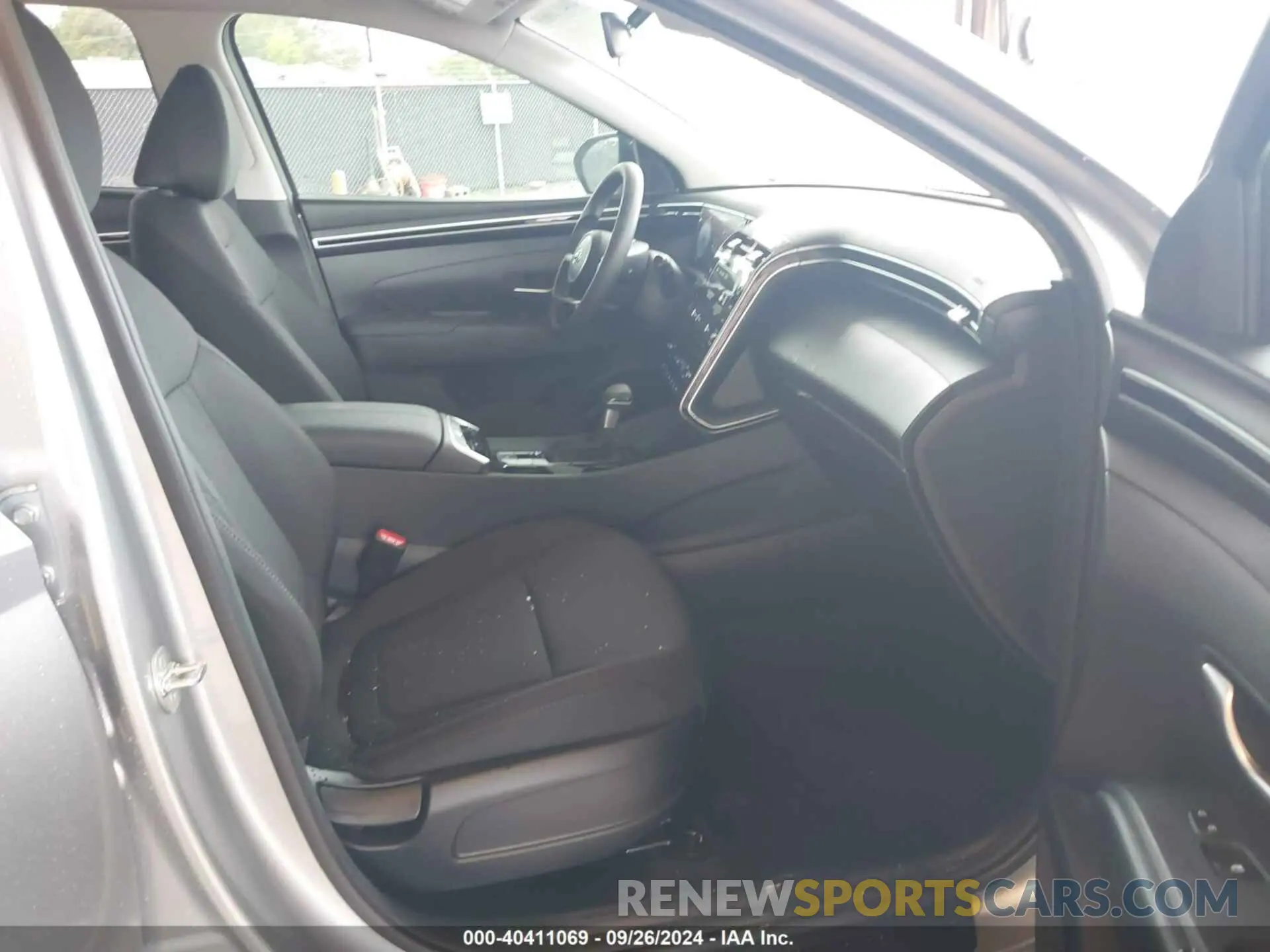 5 Фотография поврежденного автомобиля 5NMJB3DE7RH428750 HYUNDAI TUCSON 2024