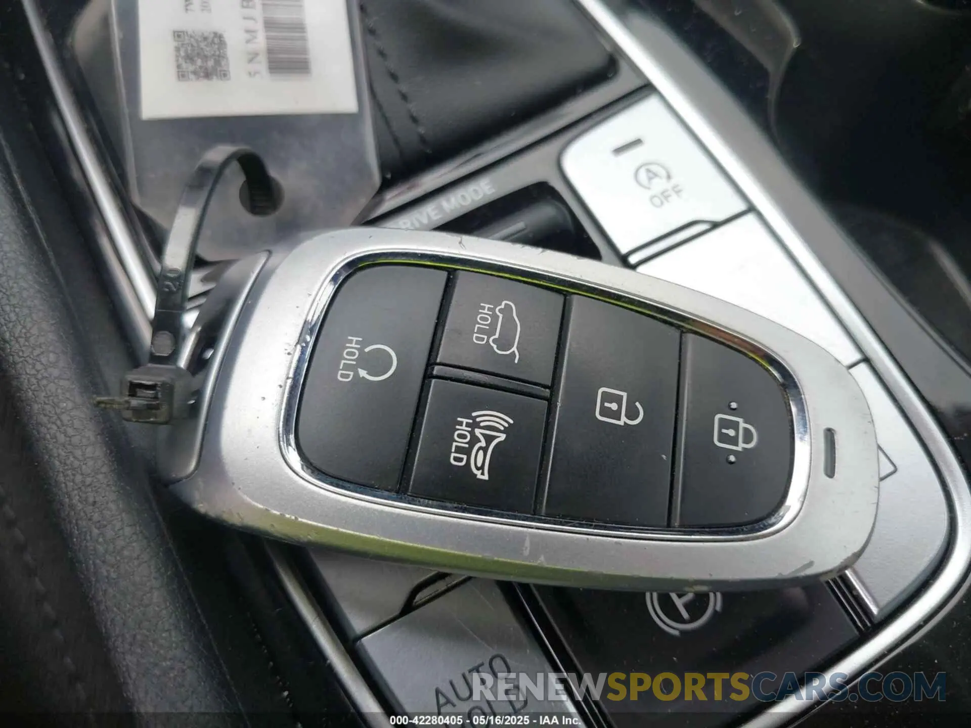 11 Photograph of a damaged car 5NMJB3DE8RH411309 HYUNDAI TUCSON 2024