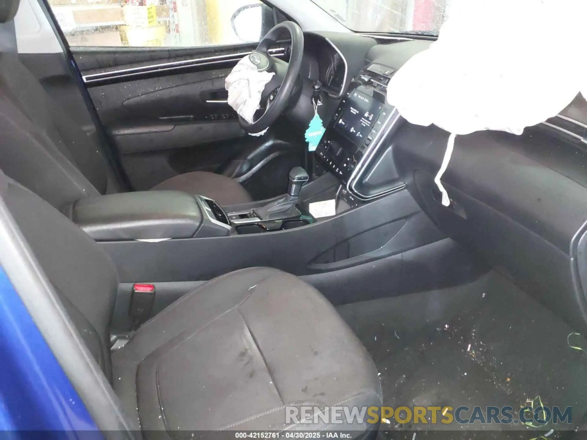 5 Photograph of a damaged car 5NMJB3DE9RH295893 HYUNDAI TUCSON 2024