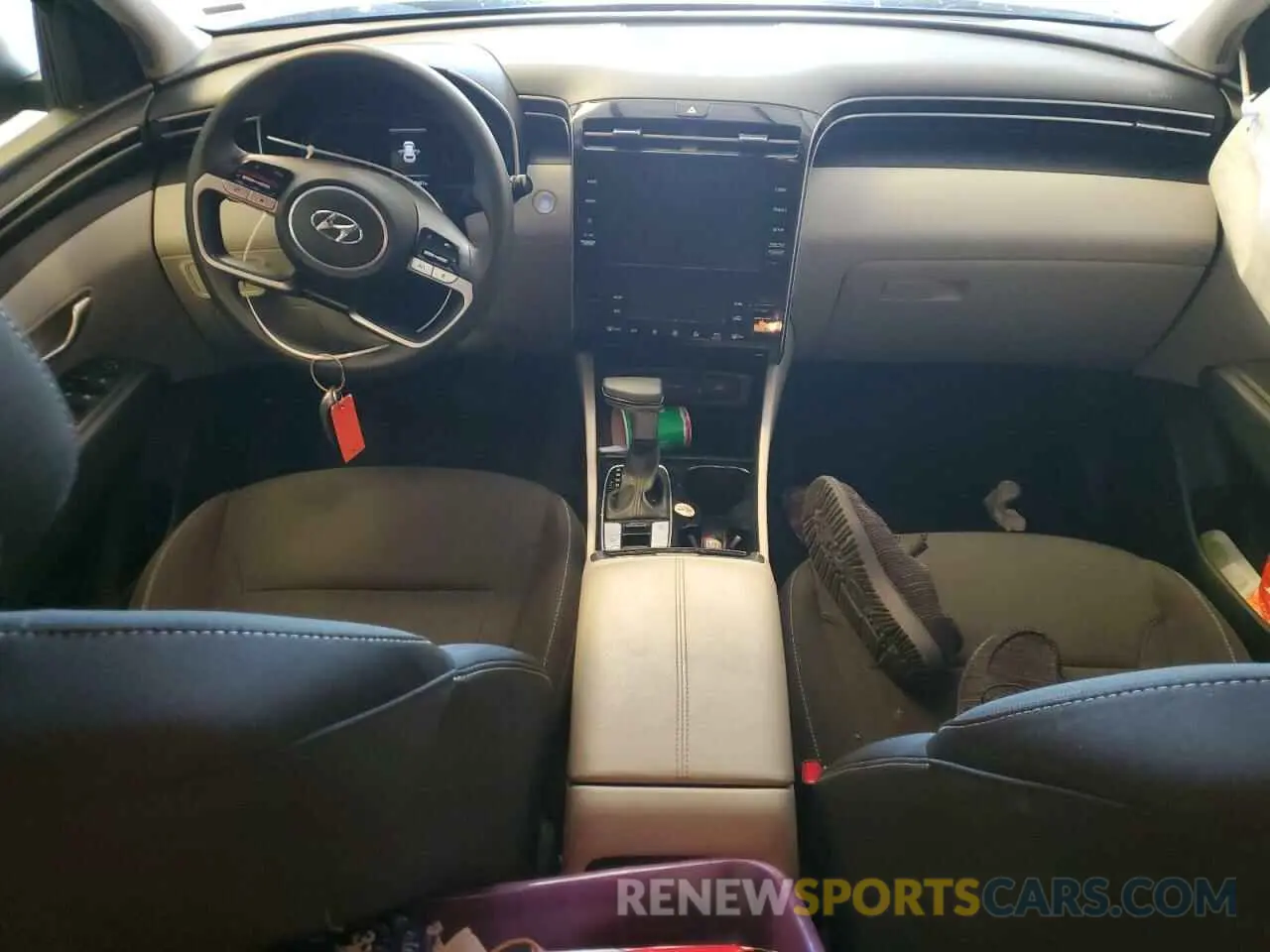 8 Photograph of a damaged car 5NMJB3DE9RH329394 HYUNDAI TUCSON 2024