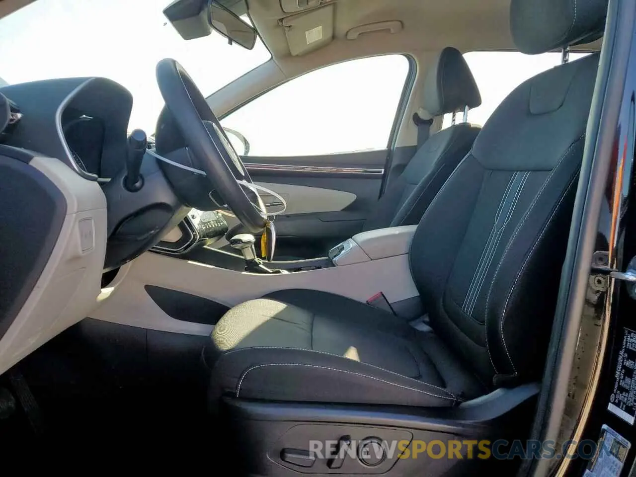 7 Фотография поврежденного автомобиля 5NMJB3DE9RH368342 HYUNDAI TUCSON 2024