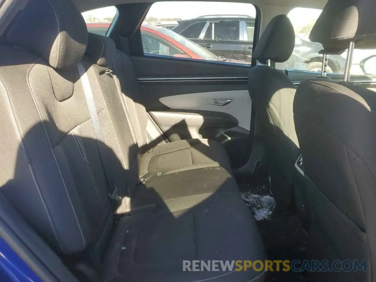 11 Photograph of a damaged car 5NMJBCDE3RH364772 HYUNDAI TUCSON 2024