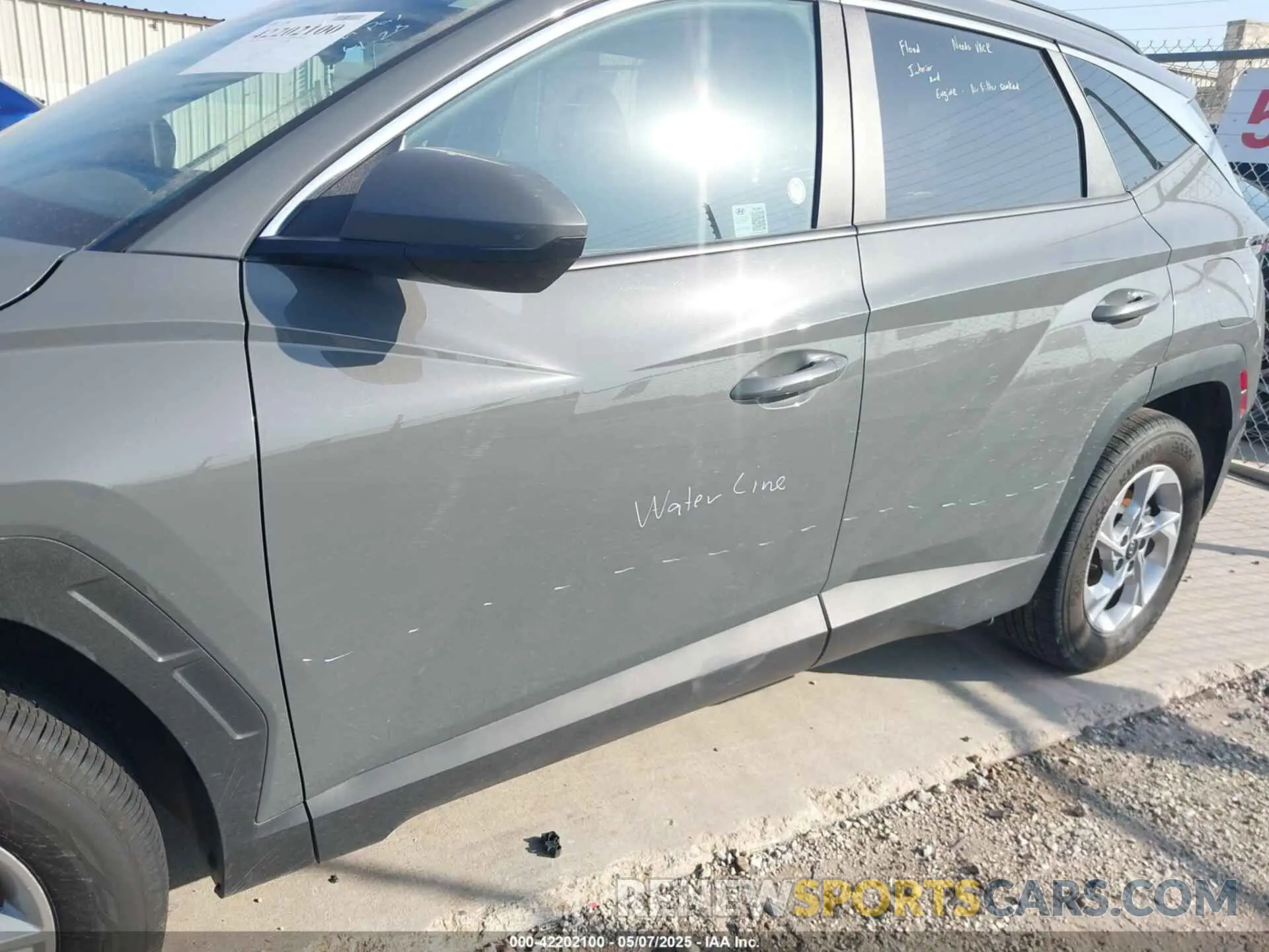 6 Photograph of a damaged car 5NMJBCDE6RH327893 HYUNDAI TUCSON 2024