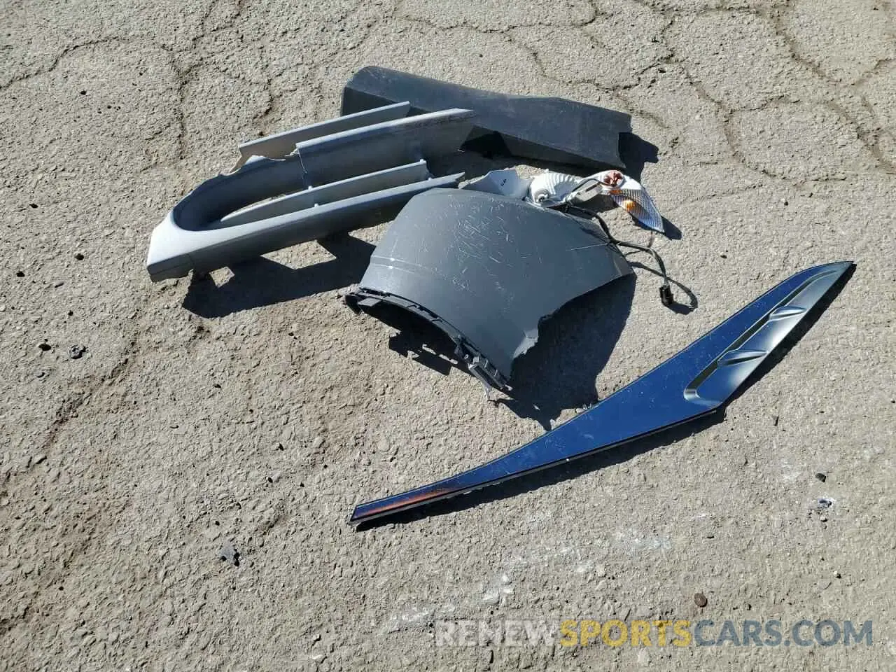 13 Photograph of a damaged car 5NMJBCDE9RH425767 HYUNDAI TUCSON 2024