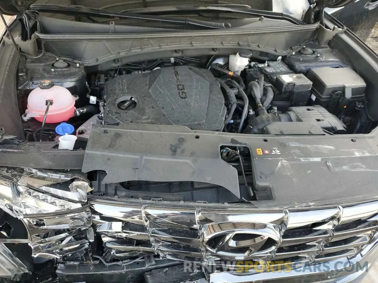 11 Photograph of a damaged car 5NMJE3DE4RH403358 HYUNDAI TUCSON 2024