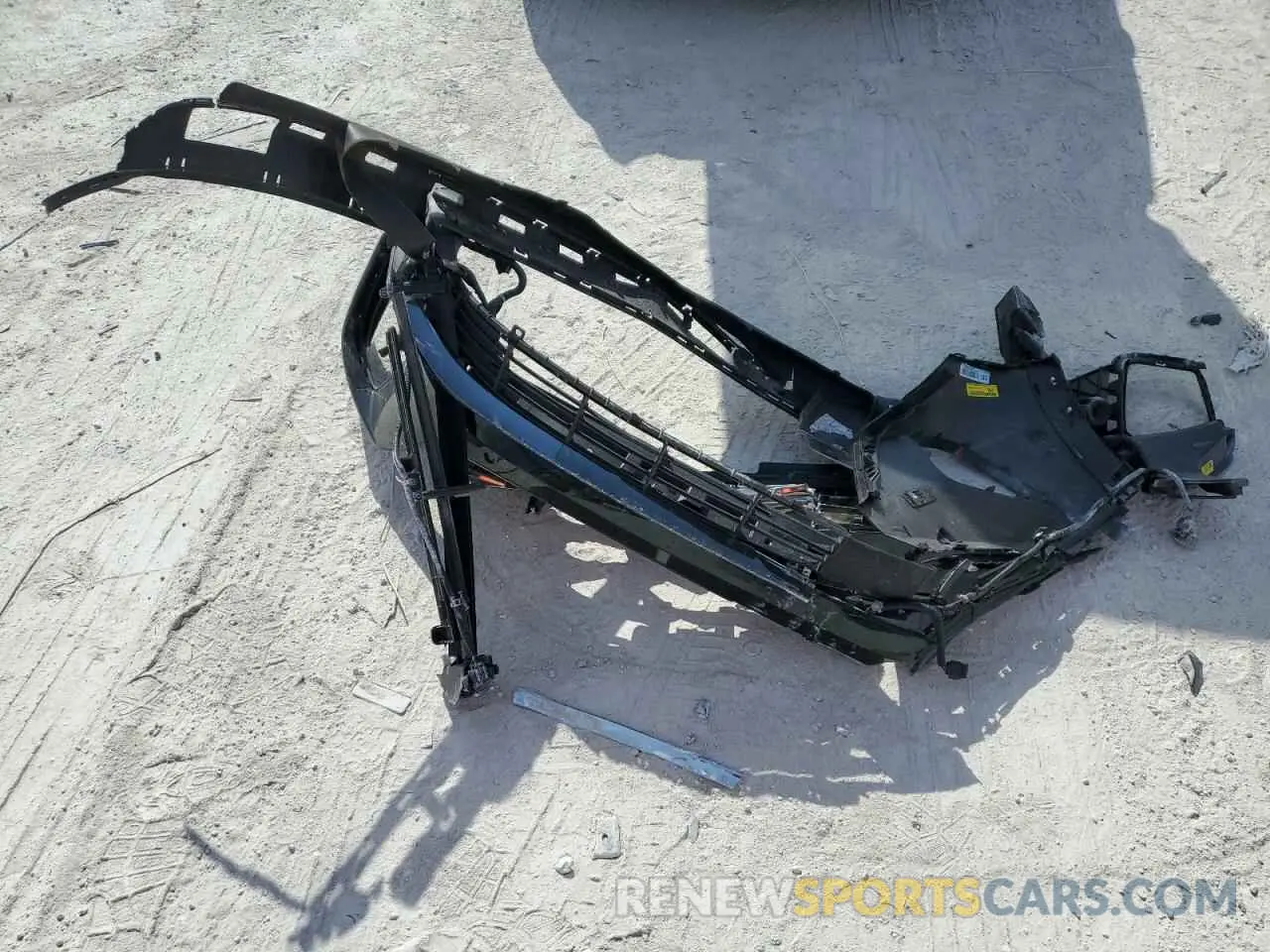 15 Photograph of a damaged car 5NMJE3DE7RH408666 HYUNDAI TUCSON 2024