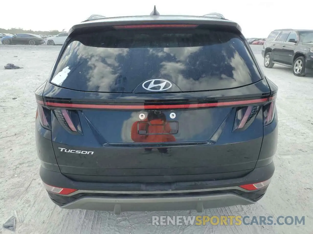 6 Photograph of a damaged car 5NMJE3DE7RH408666 HYUNDAI TUCSON 2024
