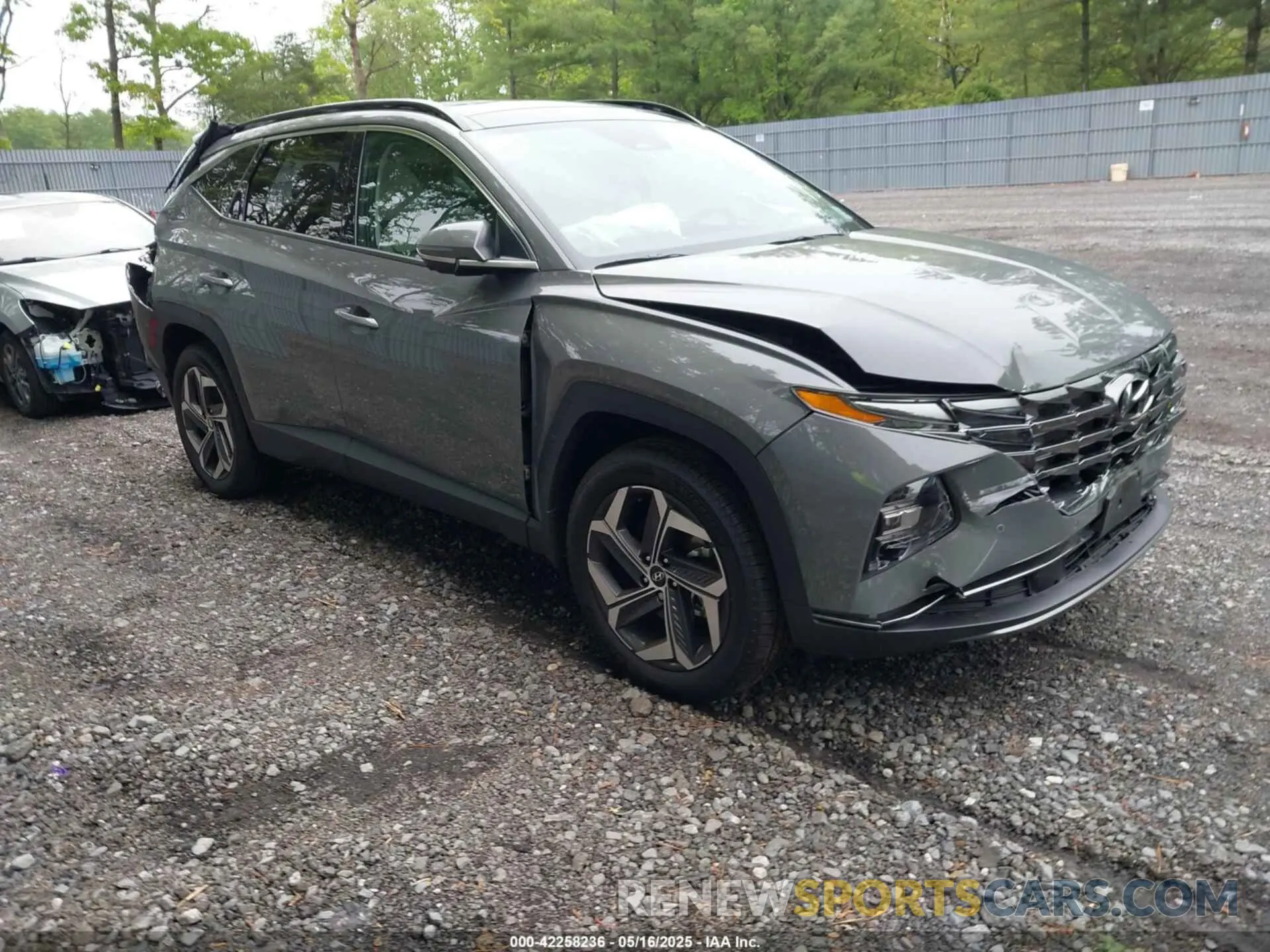 1 Photograph of a damaged car 5NMJECDE0RH419167 HYUNDAI TUCSON 2024