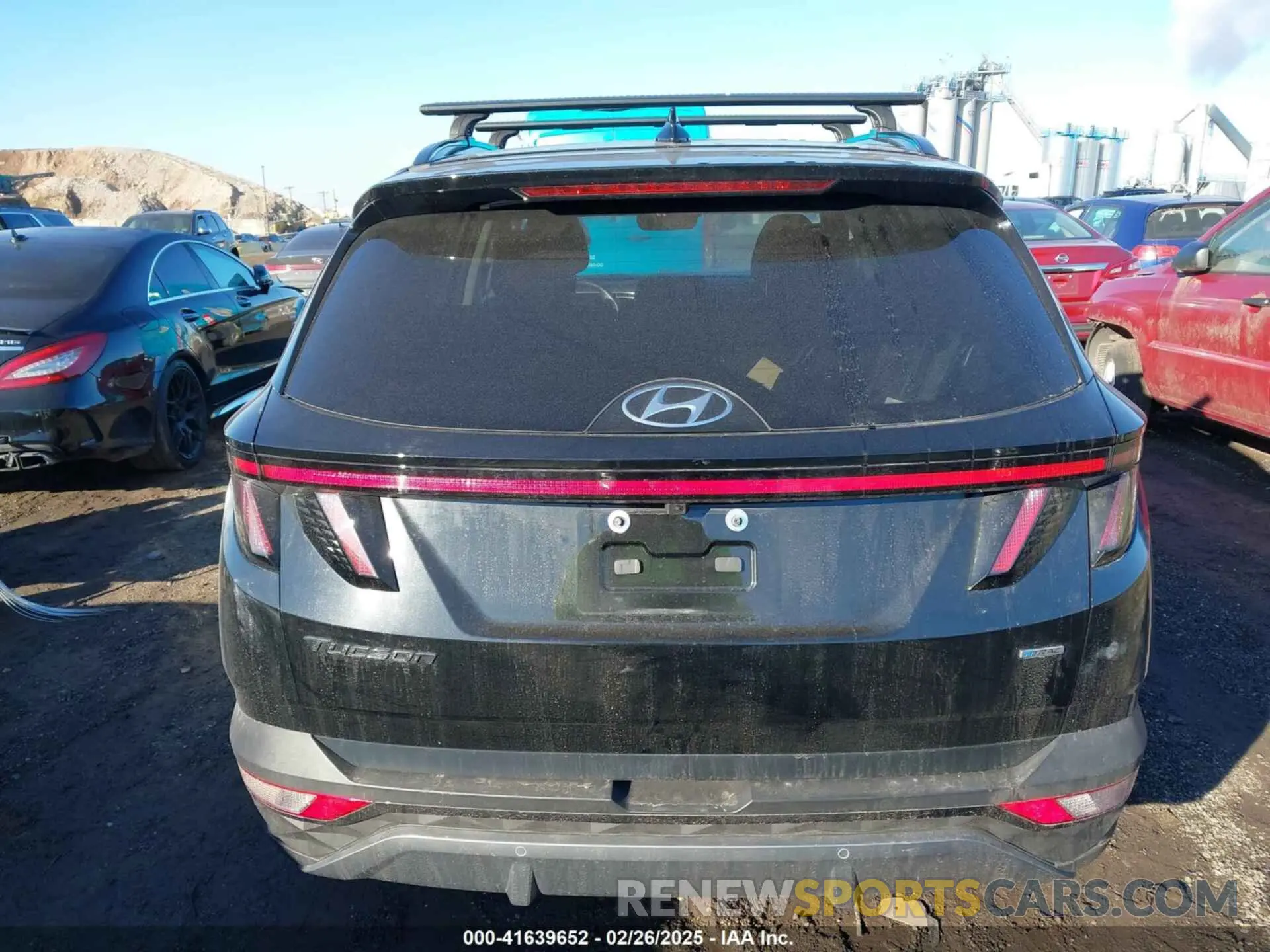 16 Photograph of a damaged car 5NMJECDE2RH318020 HYUNDAI TUCSON 2024
