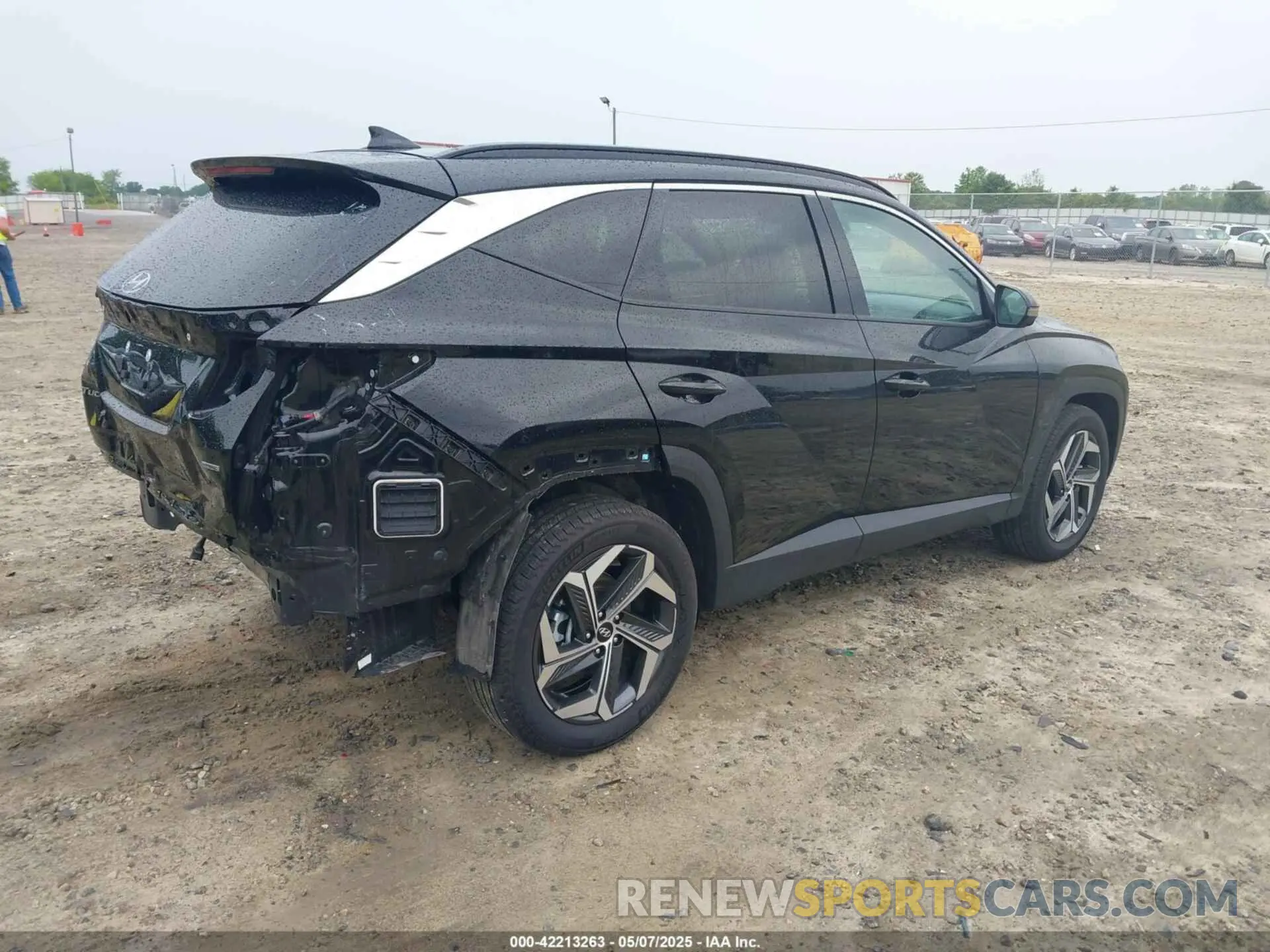 4 Фотография поврежденного автомобиля 5NMJECDE6RH351604 HYUNDAI TUCSON 2024