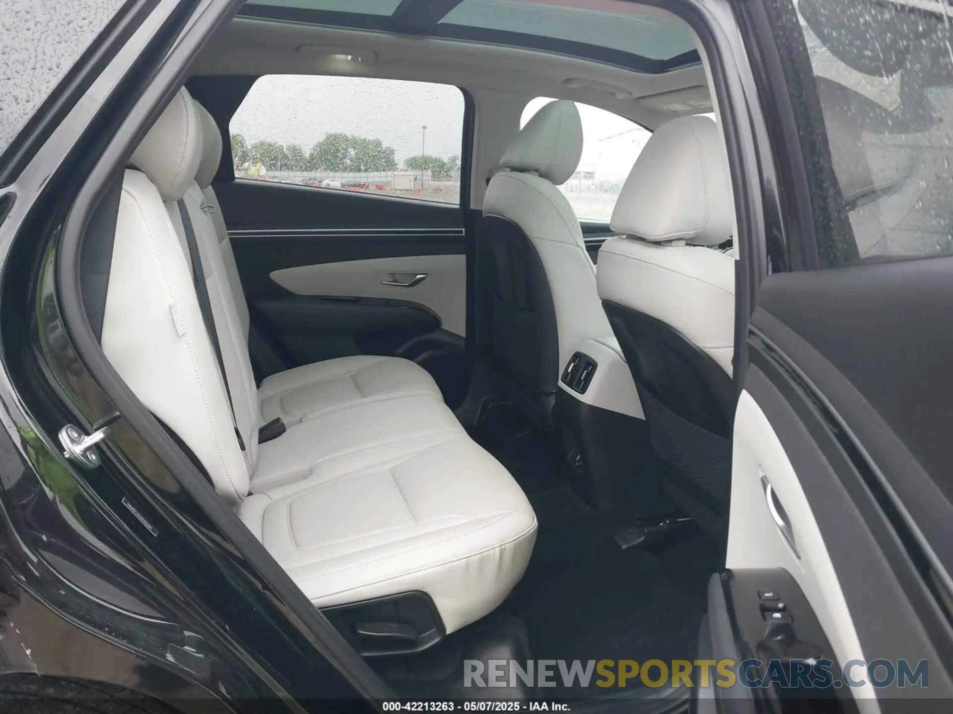 8 Фотография поврежденного автомобиля 5NMJECDE6RH351604 HYUNDAI TUCSON 2024