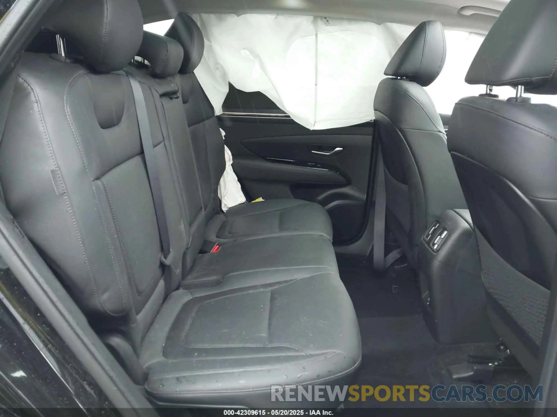 8 Photograph of a damaged car 5NMJECDE7RH324962 HYUNDAI TUCSON 2024