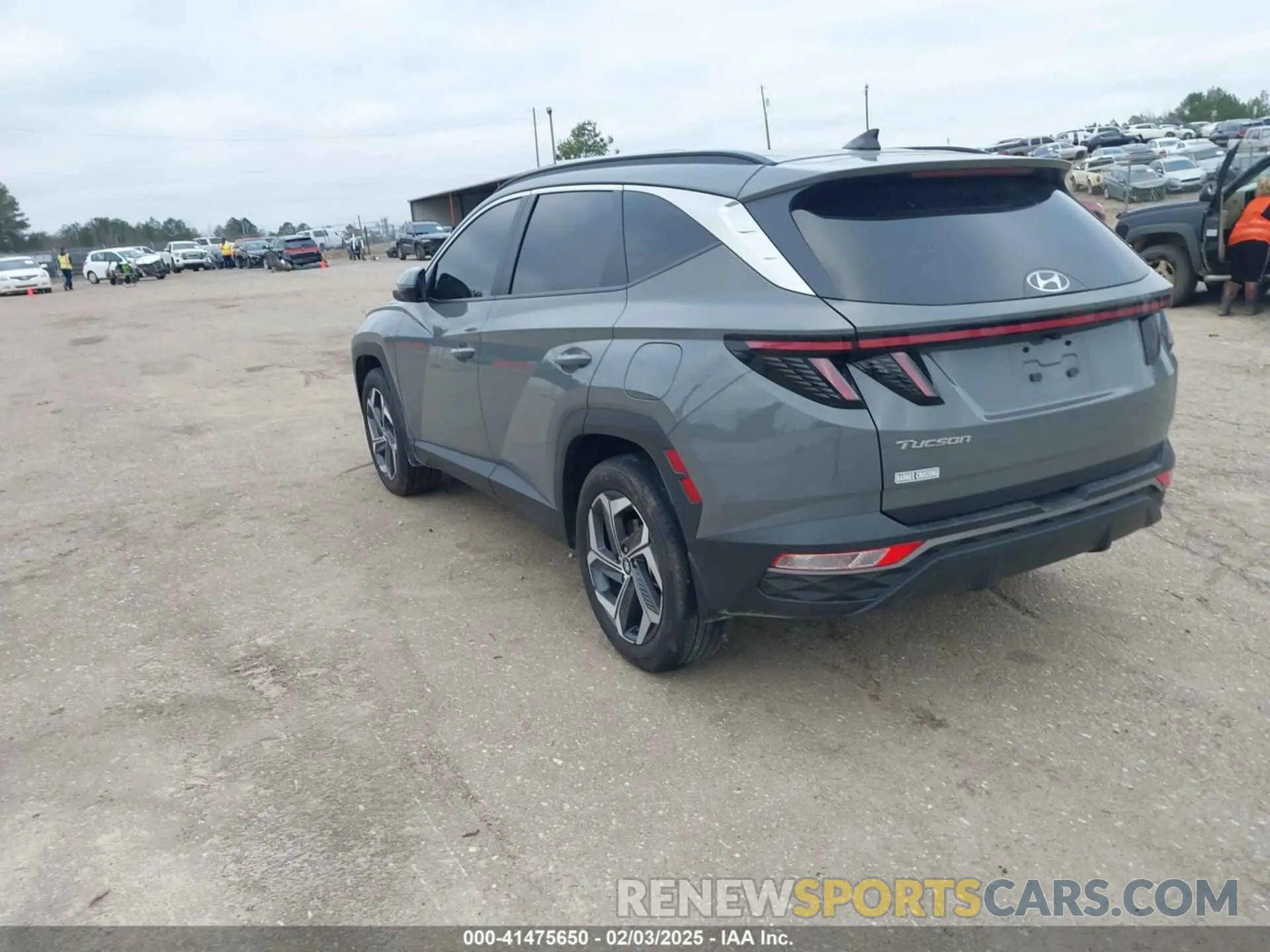 3 Photograph of a damaged car 5NMJF3DE0RH394574 HYUNDAI TUCSON 2024