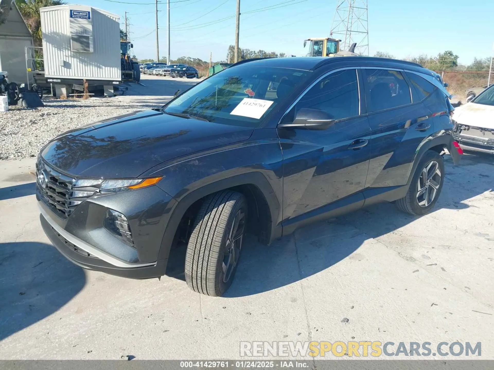 2 Photograph of a damaged car 5NMJF3DE2RH337647 HYUNDAI TUCSON 2024